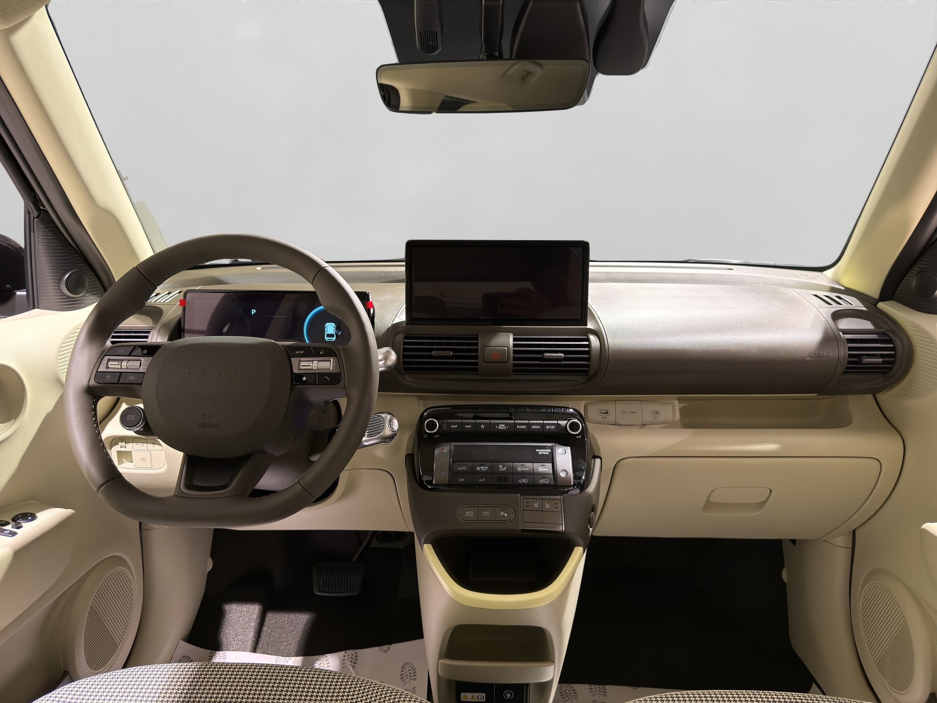 HYUNDAI Inster 49kWh Amplia-image-11