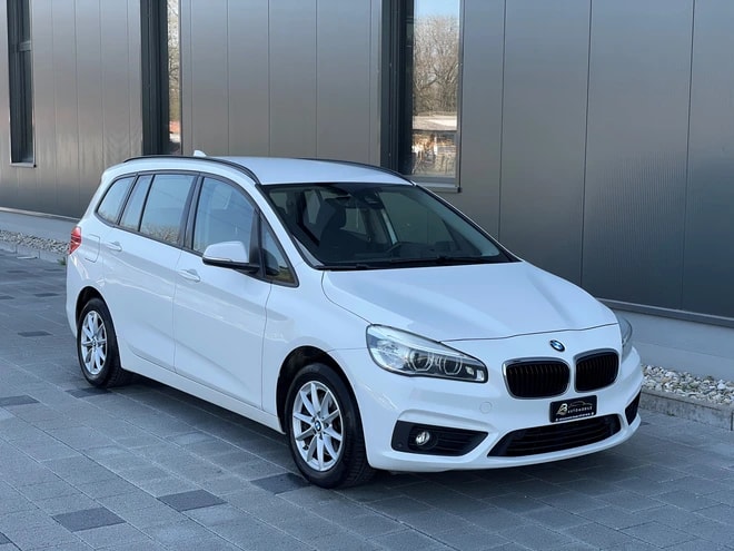 BMW 218d xDrive Gran Tourer Sport Line Steptronic-image-2