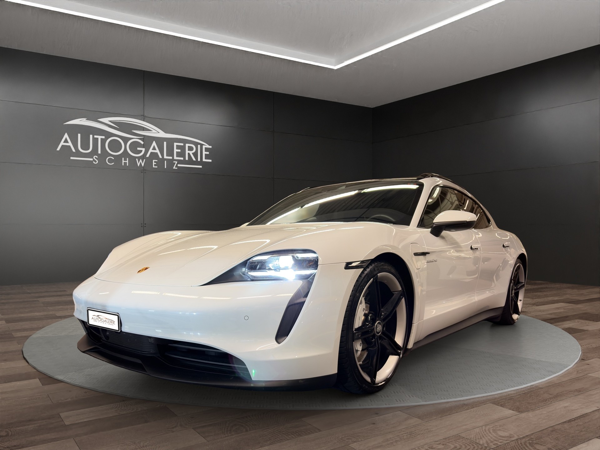 PORSCHE Taycan 4S Sport Turismo | Performance Plus 93.4 kWh | Panorama | Sport-Chrono | Memory |