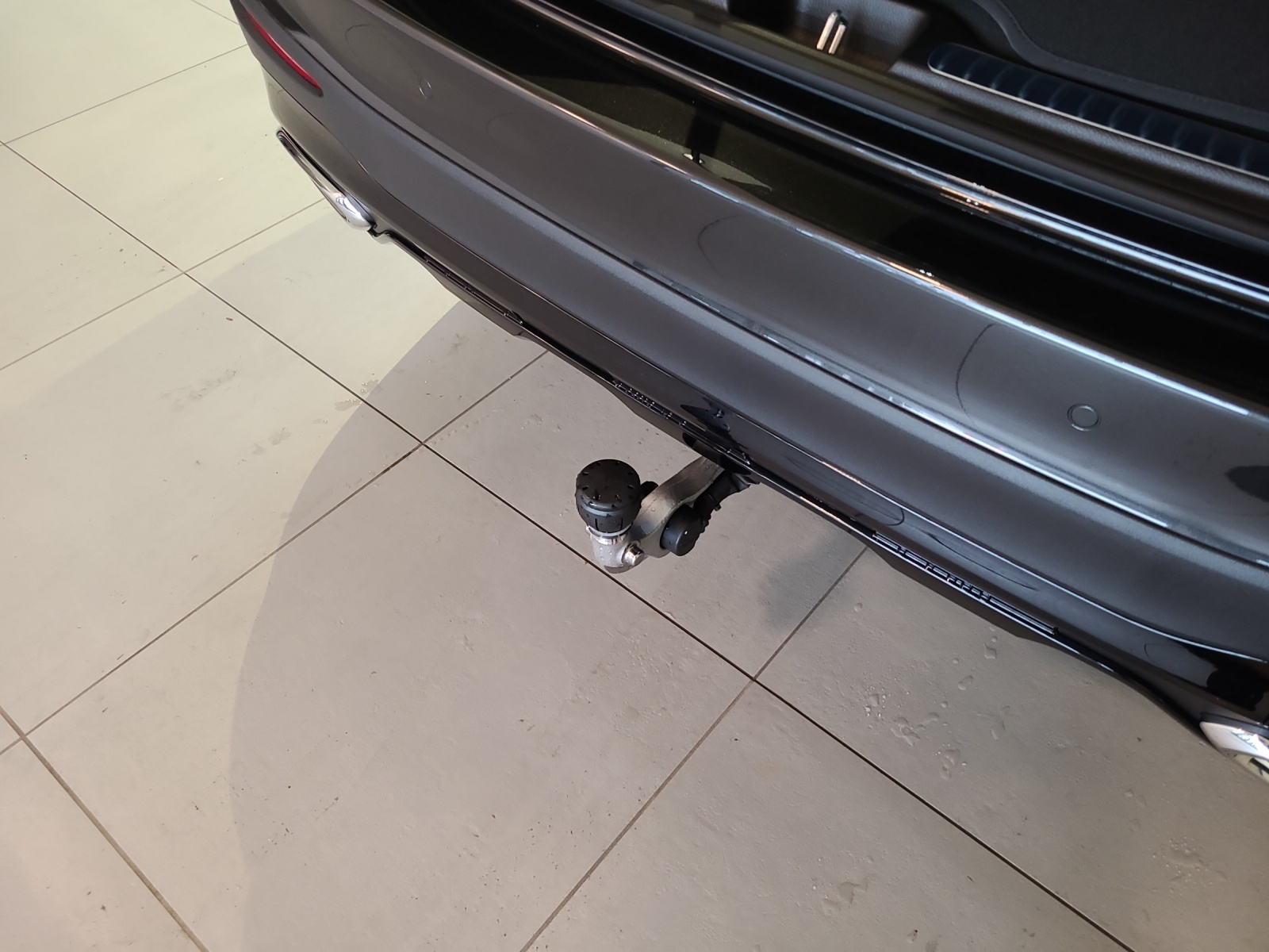 MERCEDES-BENZ GLC 400 e 4Matic 9G-Tronic-image-15