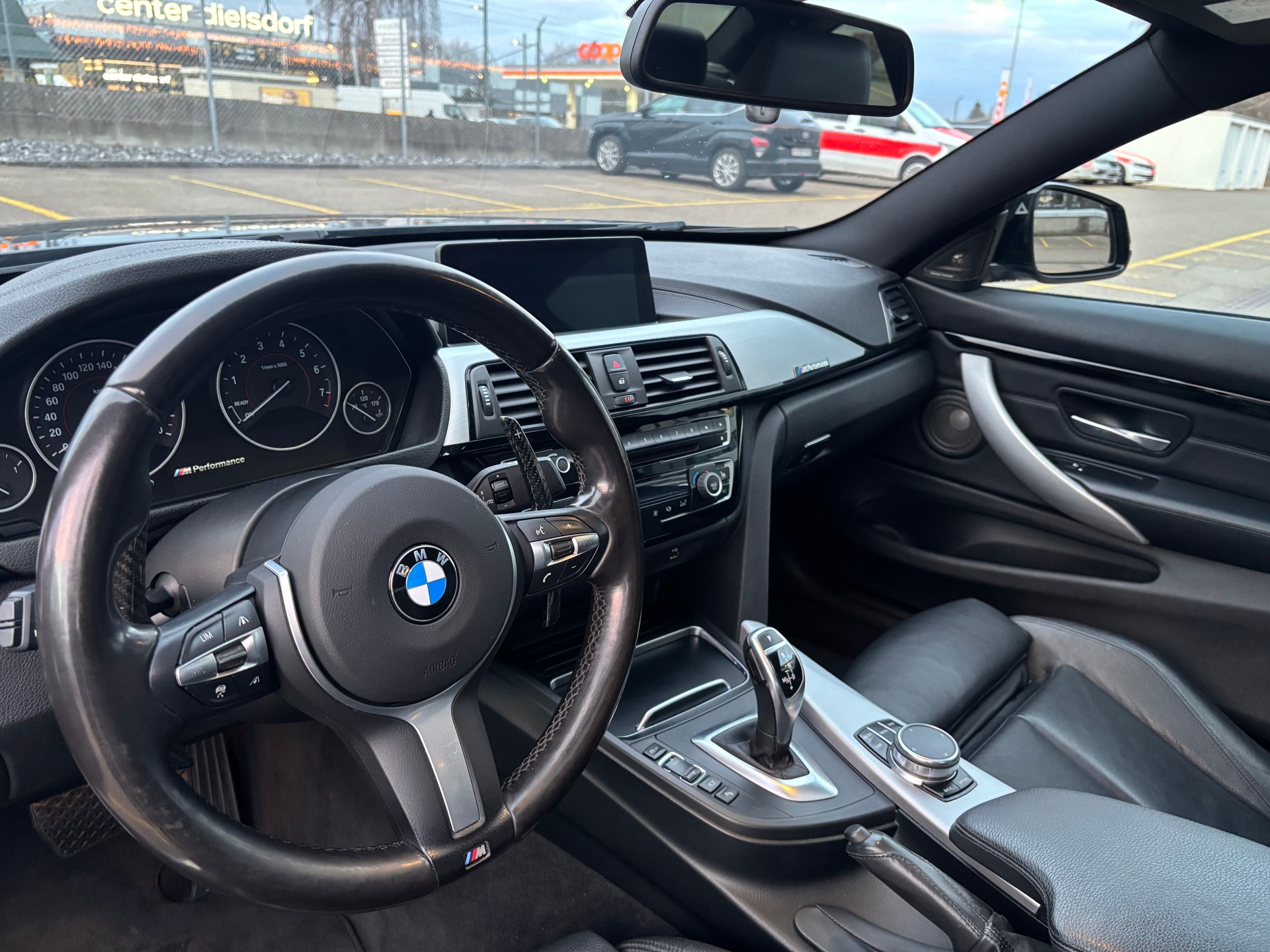 BMW 440i Coupé xDrive M Sport Steptronic-image-2