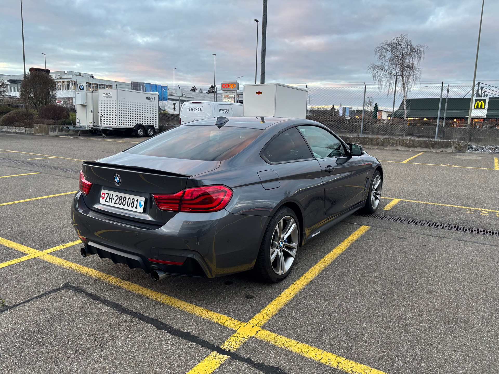 BMW 440i Coupé xDrive M Sport Steptronic-image-1