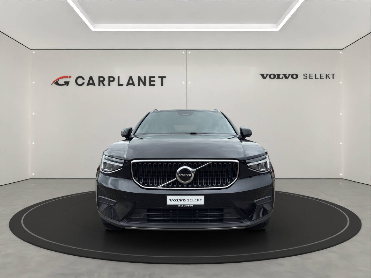 VOLVO XC40 2.0 B3 MH Core .-image-2