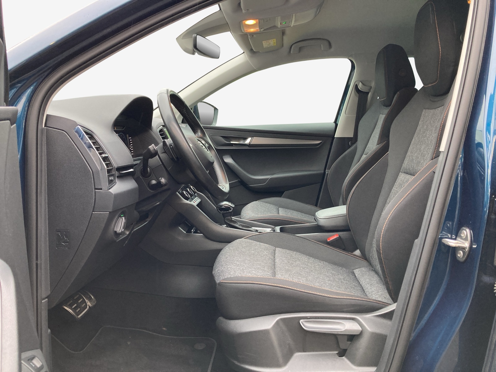 SKODA Karoq 2.0 TDI CR Clever 4x4 DSG-image-7