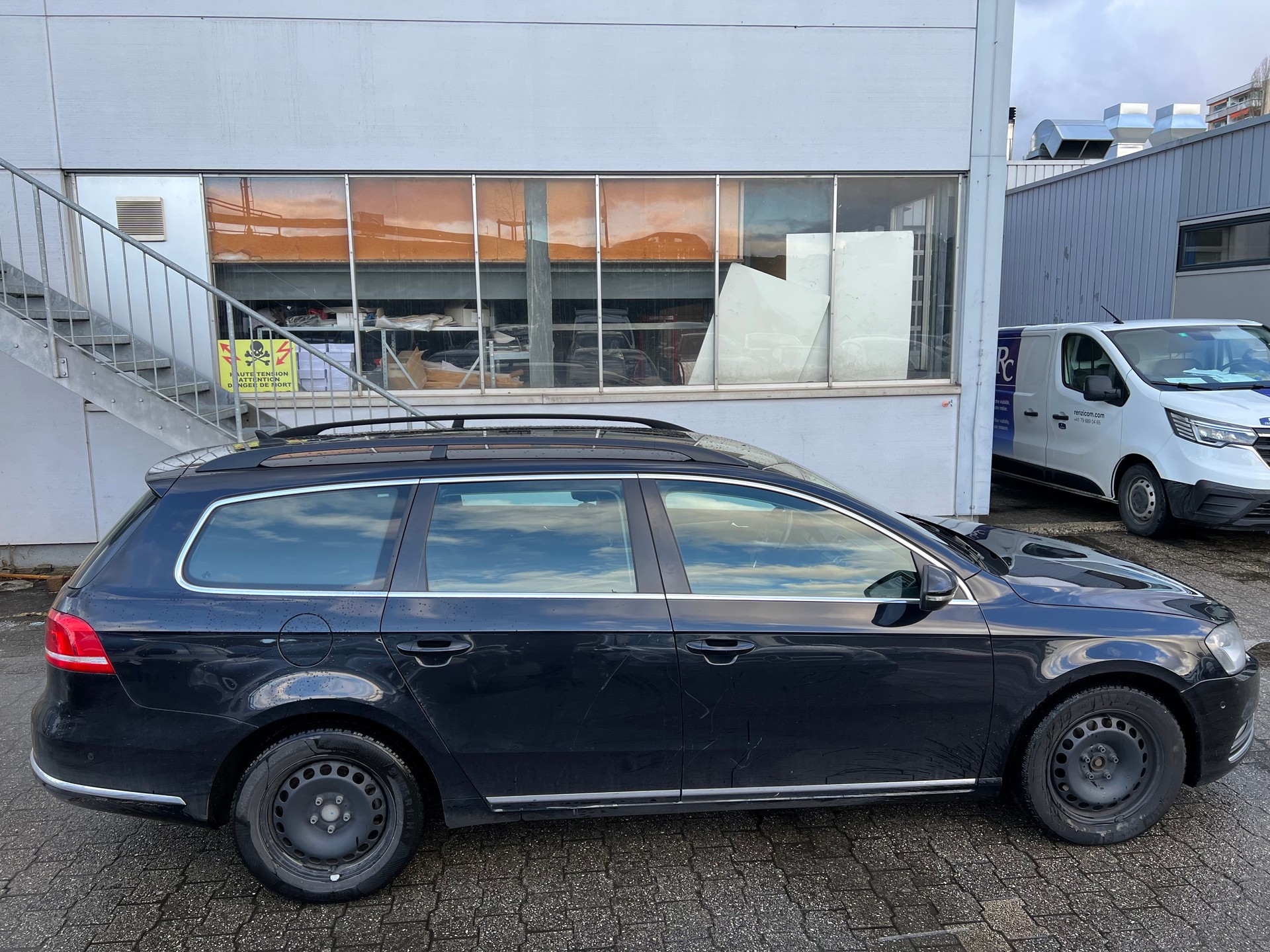 VW Passat Variant 1.4 TSI BMT Comfortline DSG 7 vites-image-3
