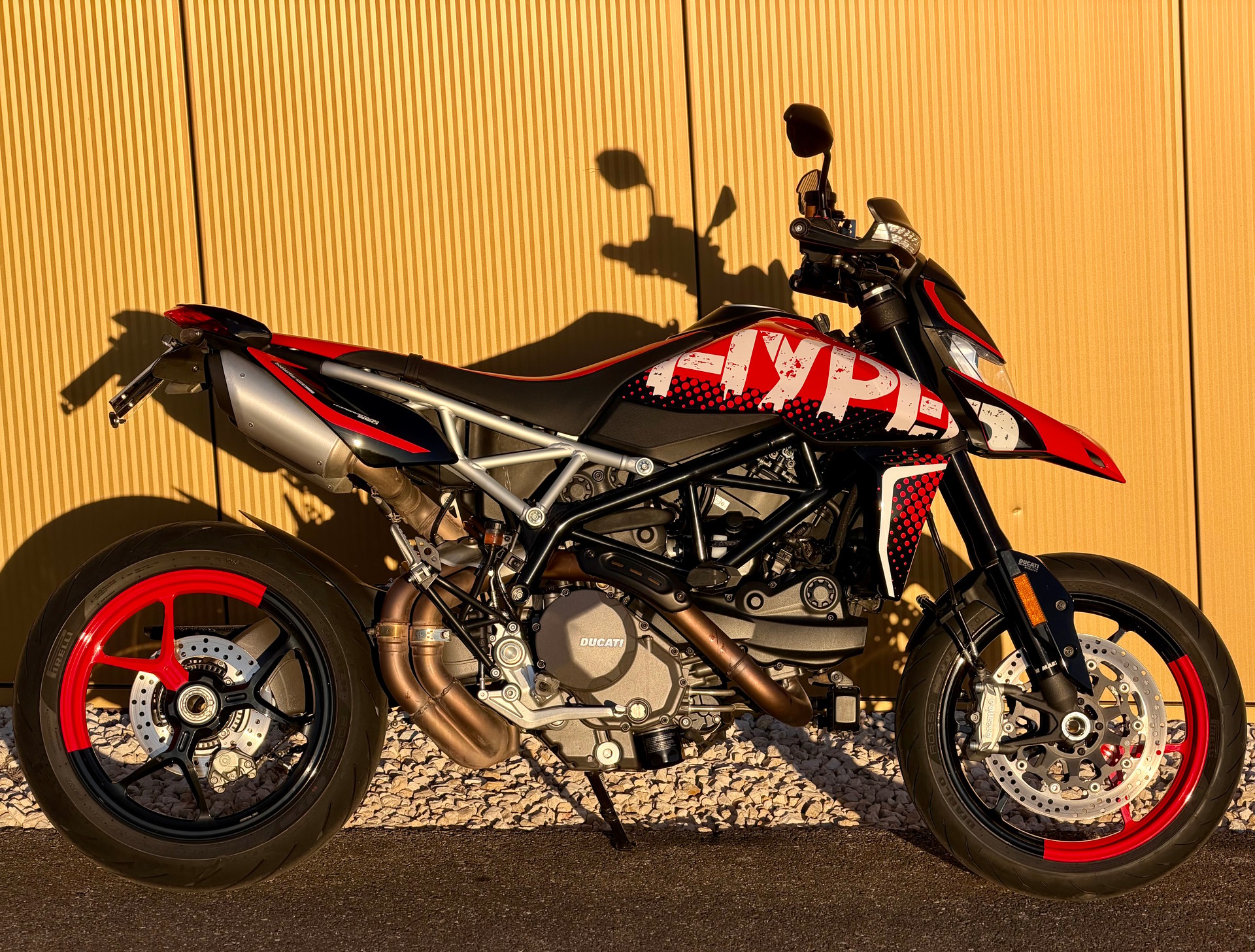 DUCATI Hypermotard 950 RVE (35kW)-showroom-element-3
