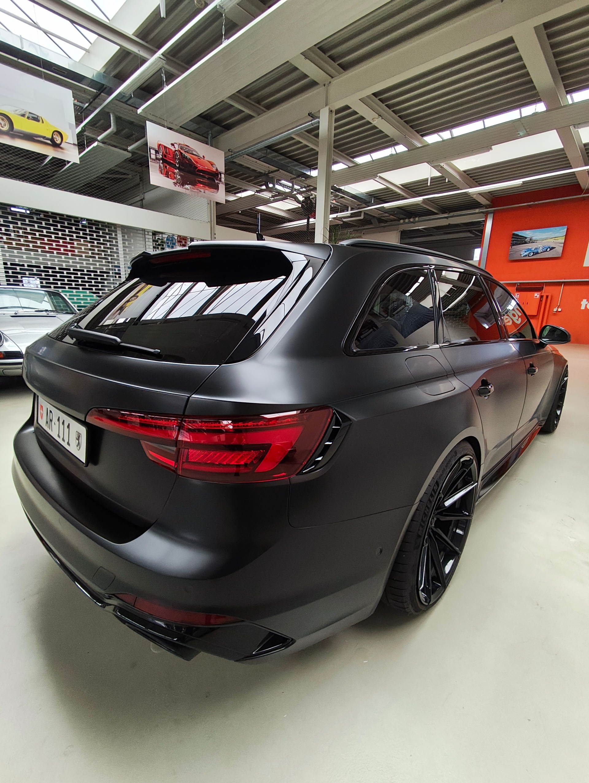 AUDI RS4 Avant 2.9 TFSI quattro tiptronic-image-11