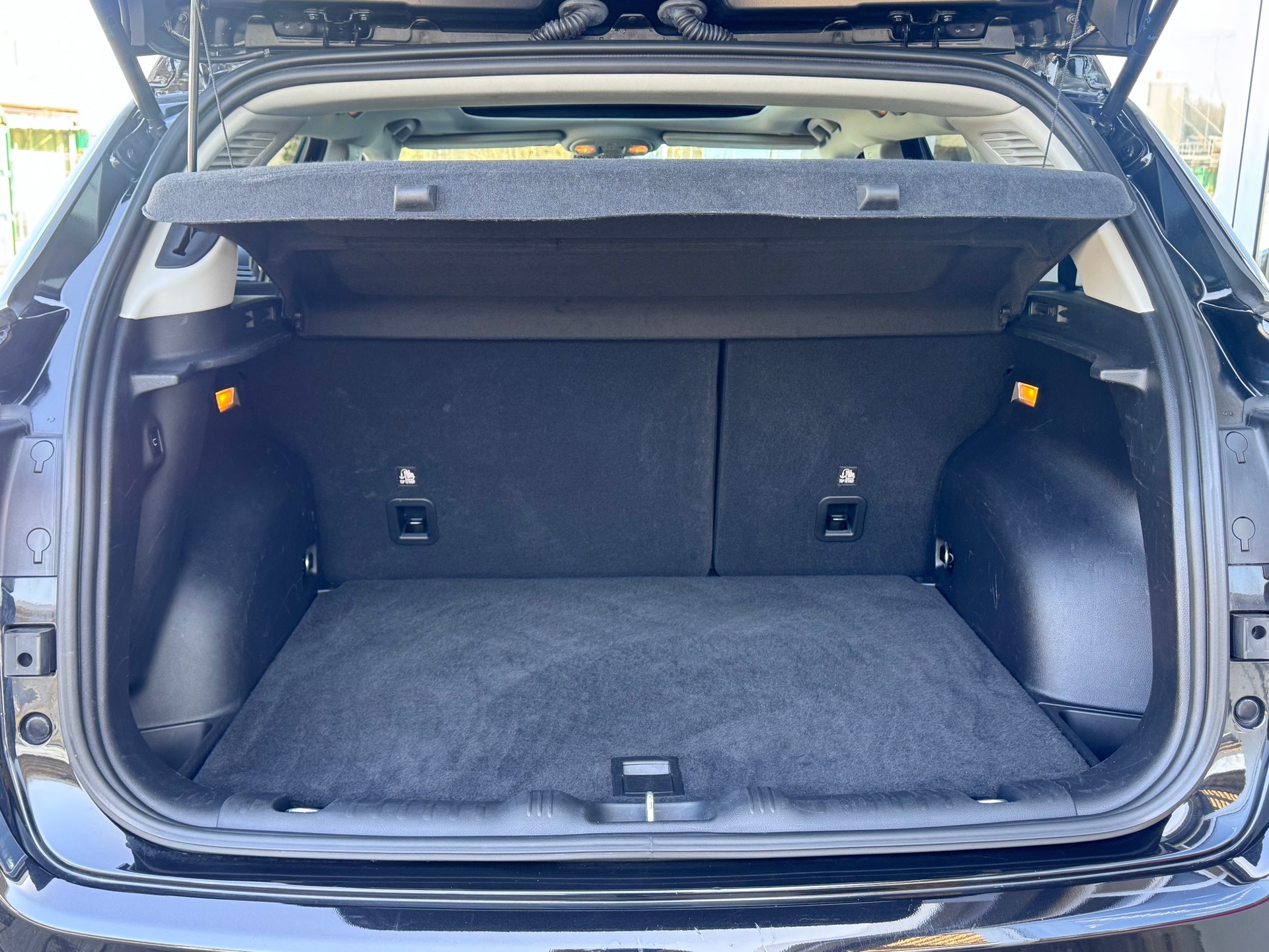 JEEP Compass 4x2 1.3 Limited DKG+Neues Navi-Display+360°Kamera+Panorama-Glasdach+El. Heckklappe+Sitz-/Lenkradheizung+18"Alu+-image-9