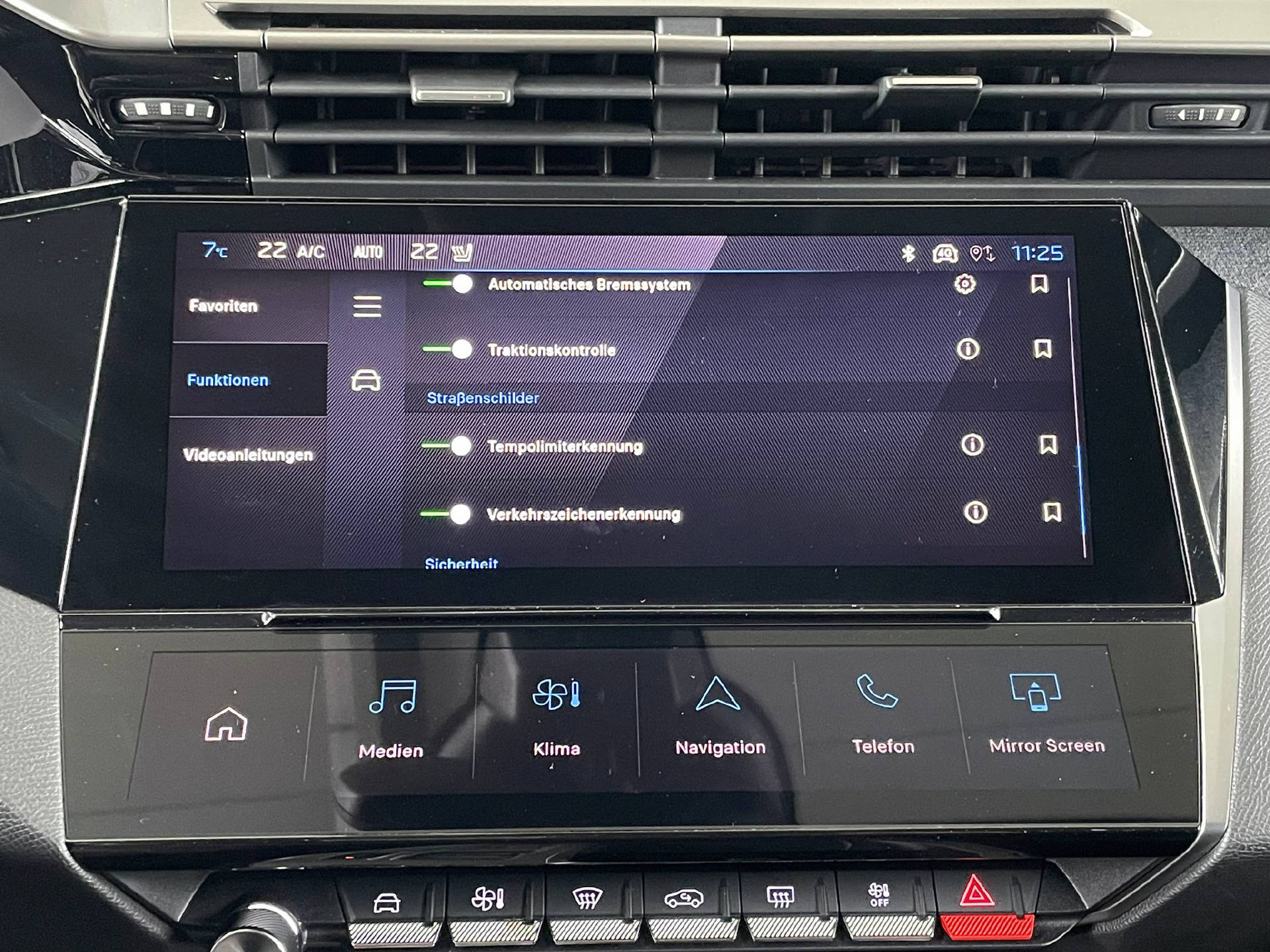 PEUGEOT 308 SW 1.5 BlueHDi Allure Pack-image-9
