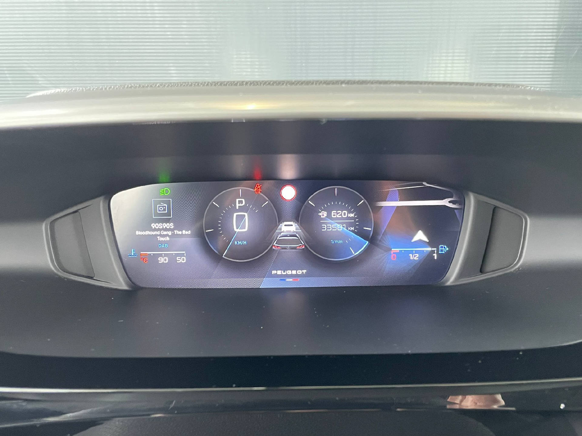 PEUGEOT 308 SW 1.5 BlueHDi Allure Pack-image-8