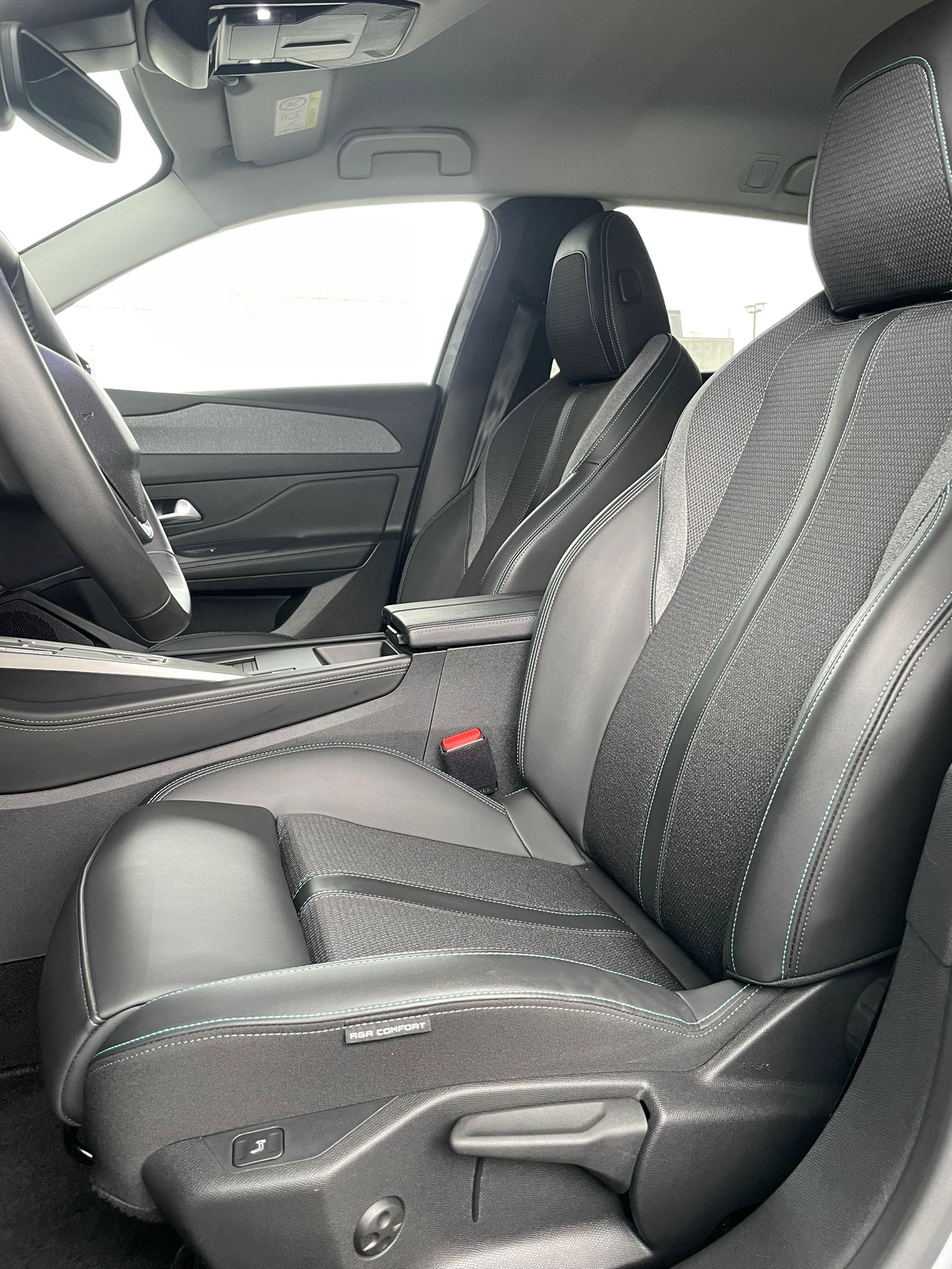 PEUGEOT 308 SW 1.5 BlueHDi Allure Pack-image-5