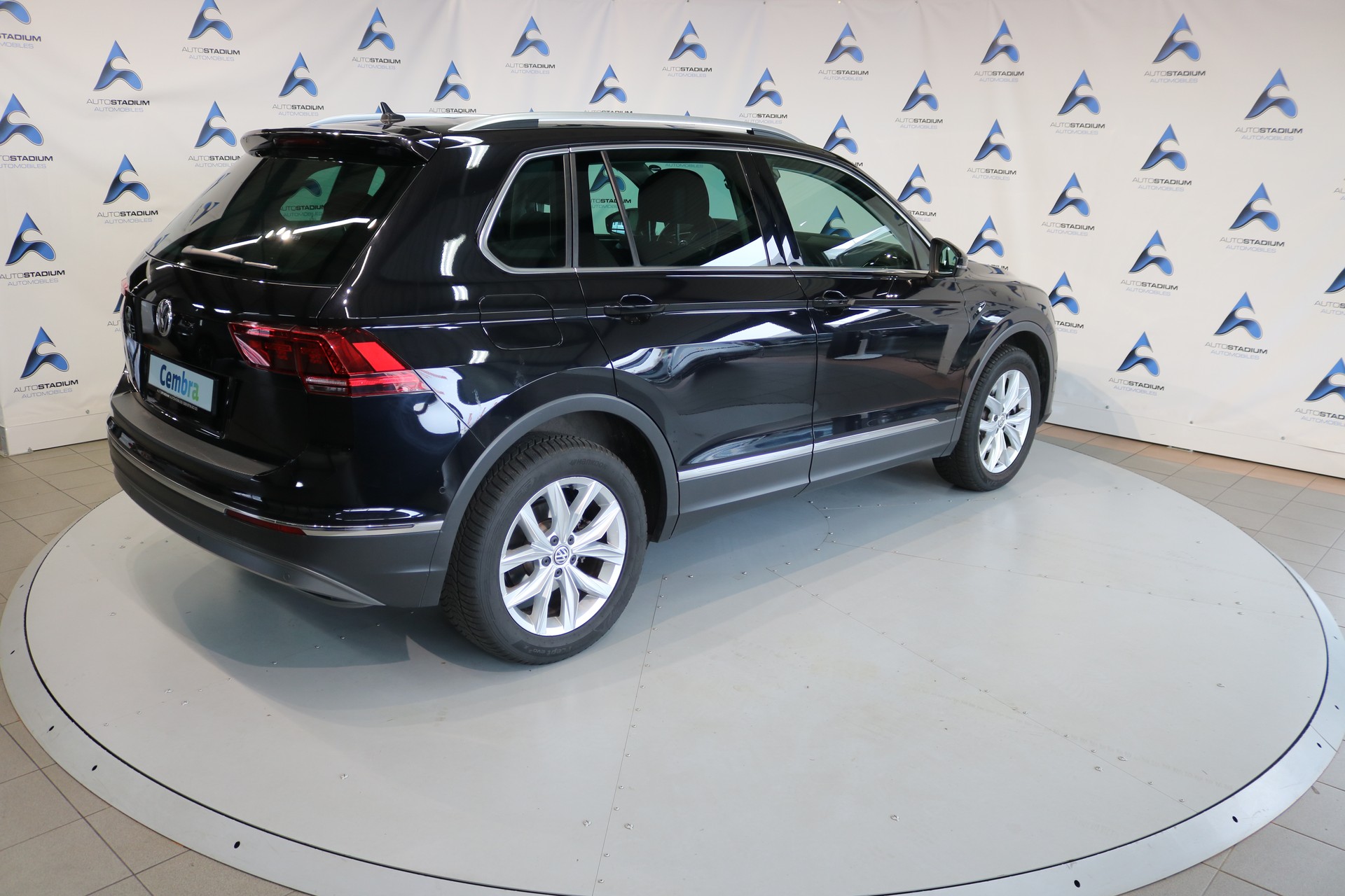 VW Tiguan 2.0TSI Highline 4Motion DSG-image-43