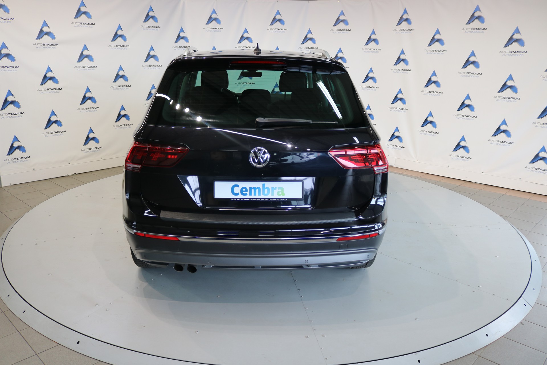 VW Tiguan 2.0TSI Highline 4Motion DSG-image-39