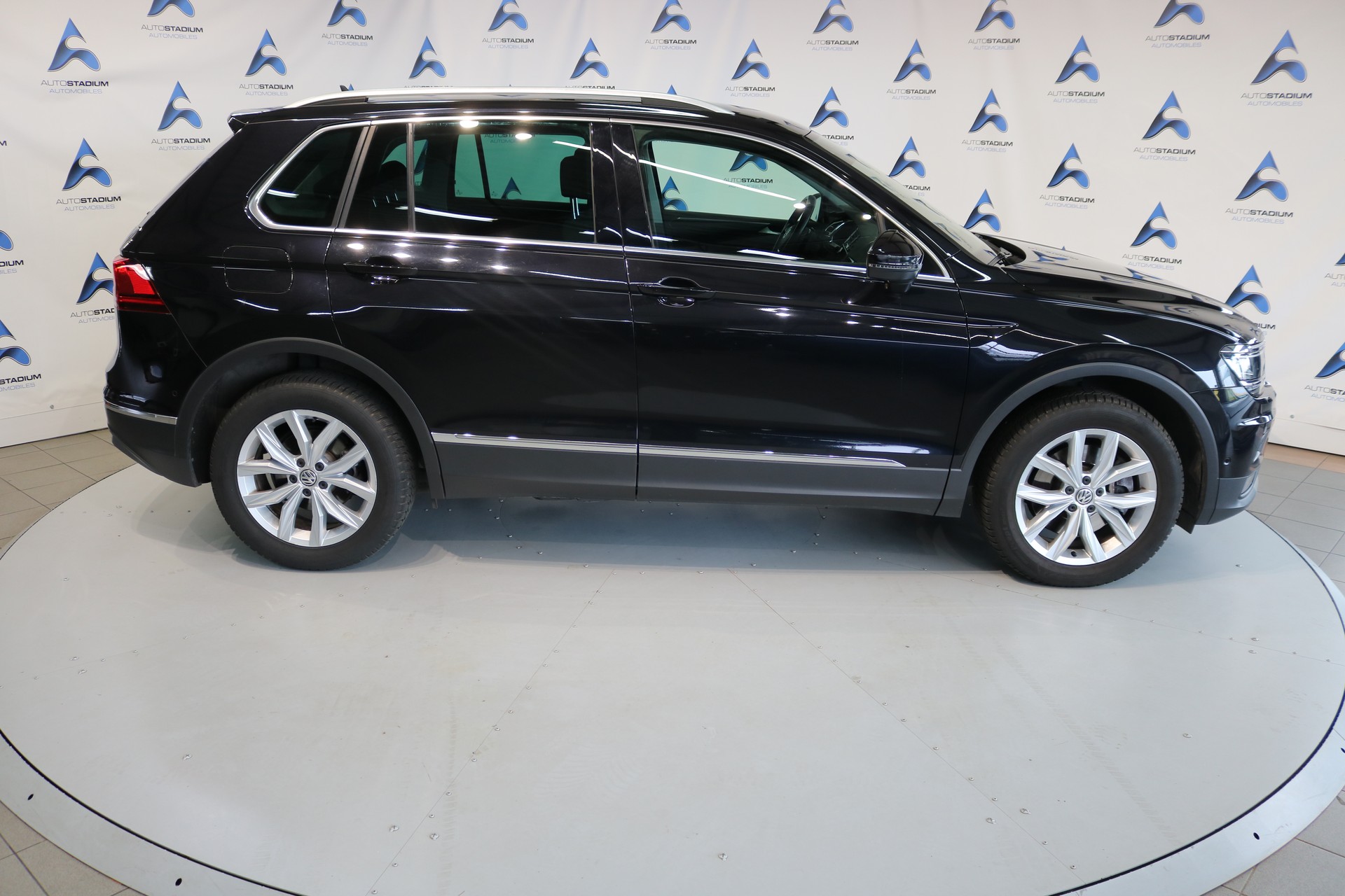 VW Tiguan 2.0TSI Highline 4Motion DSG-image-46
