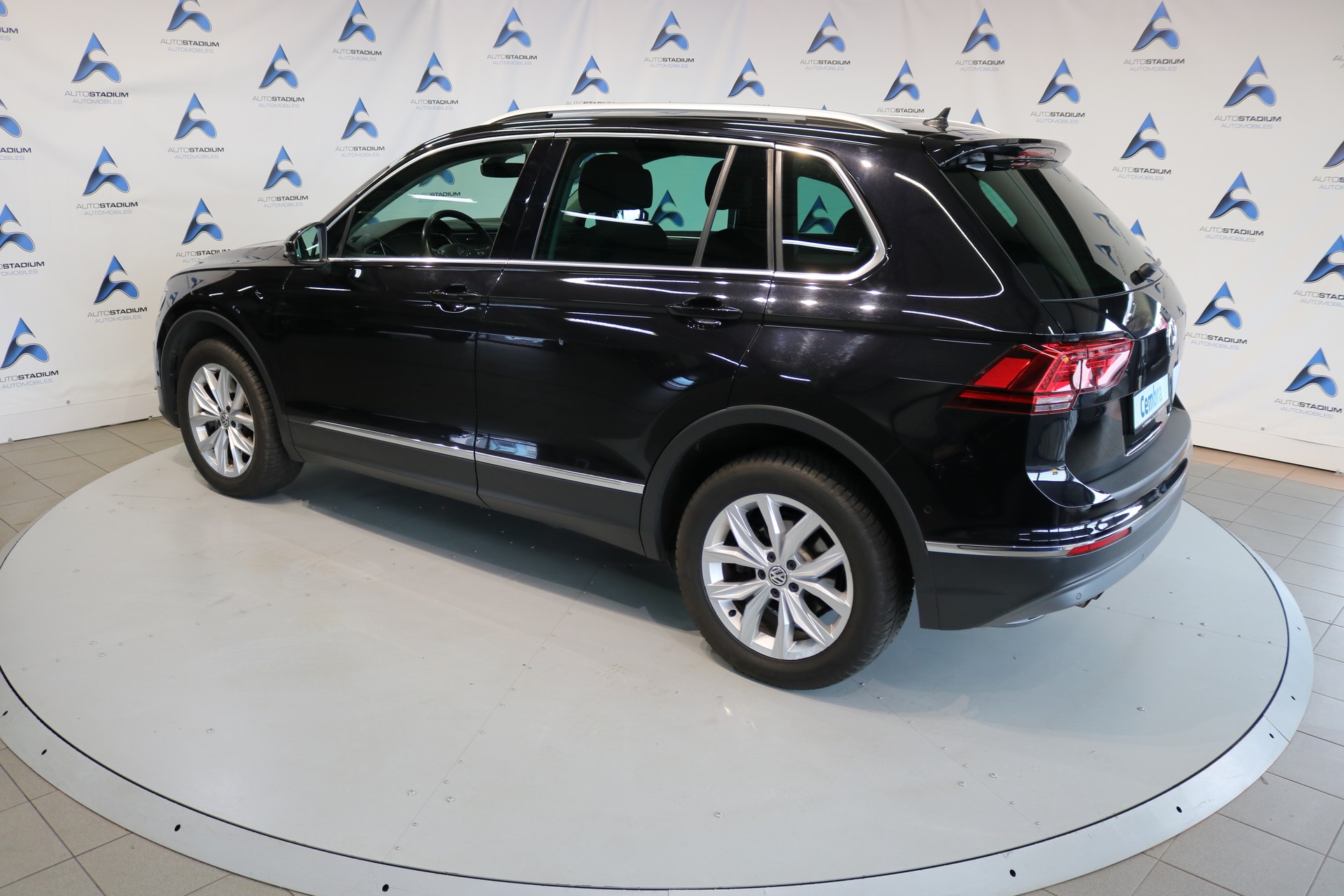 VW Tiguan 2.0TSI Highline 4Motion DSG-image-35