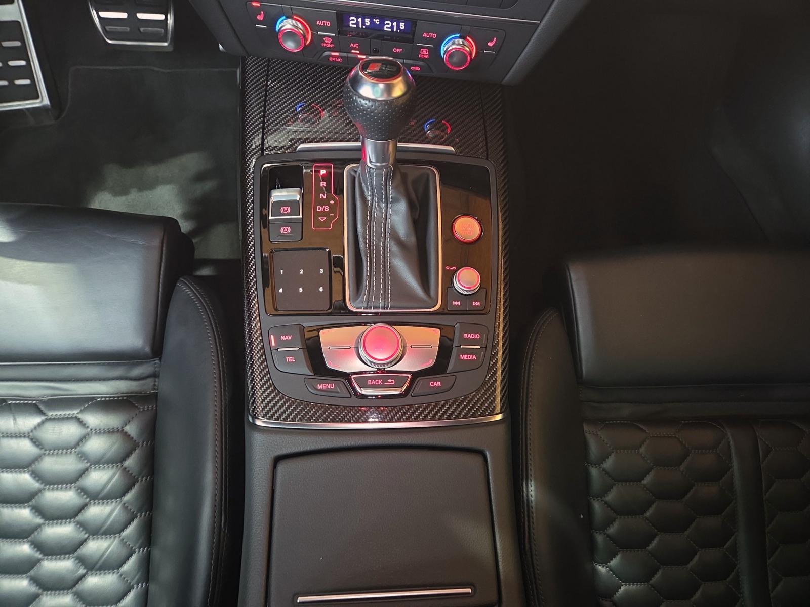 AUDI RS6 Avant 4.0 TFSI V8 performance quattro-image-16