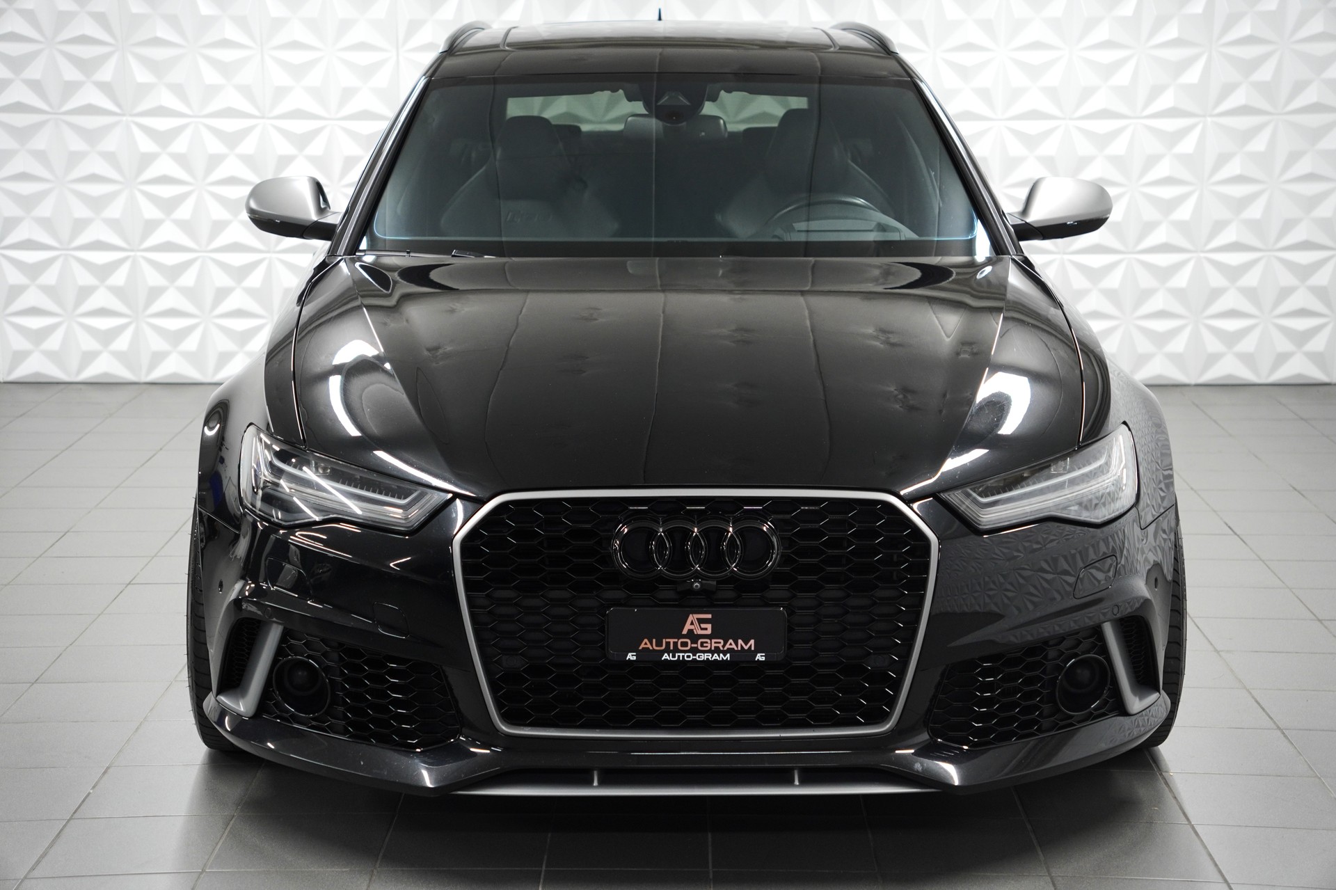 AUDI RS6 Avant 4.0 TFSI V8 performance quattro-image-7