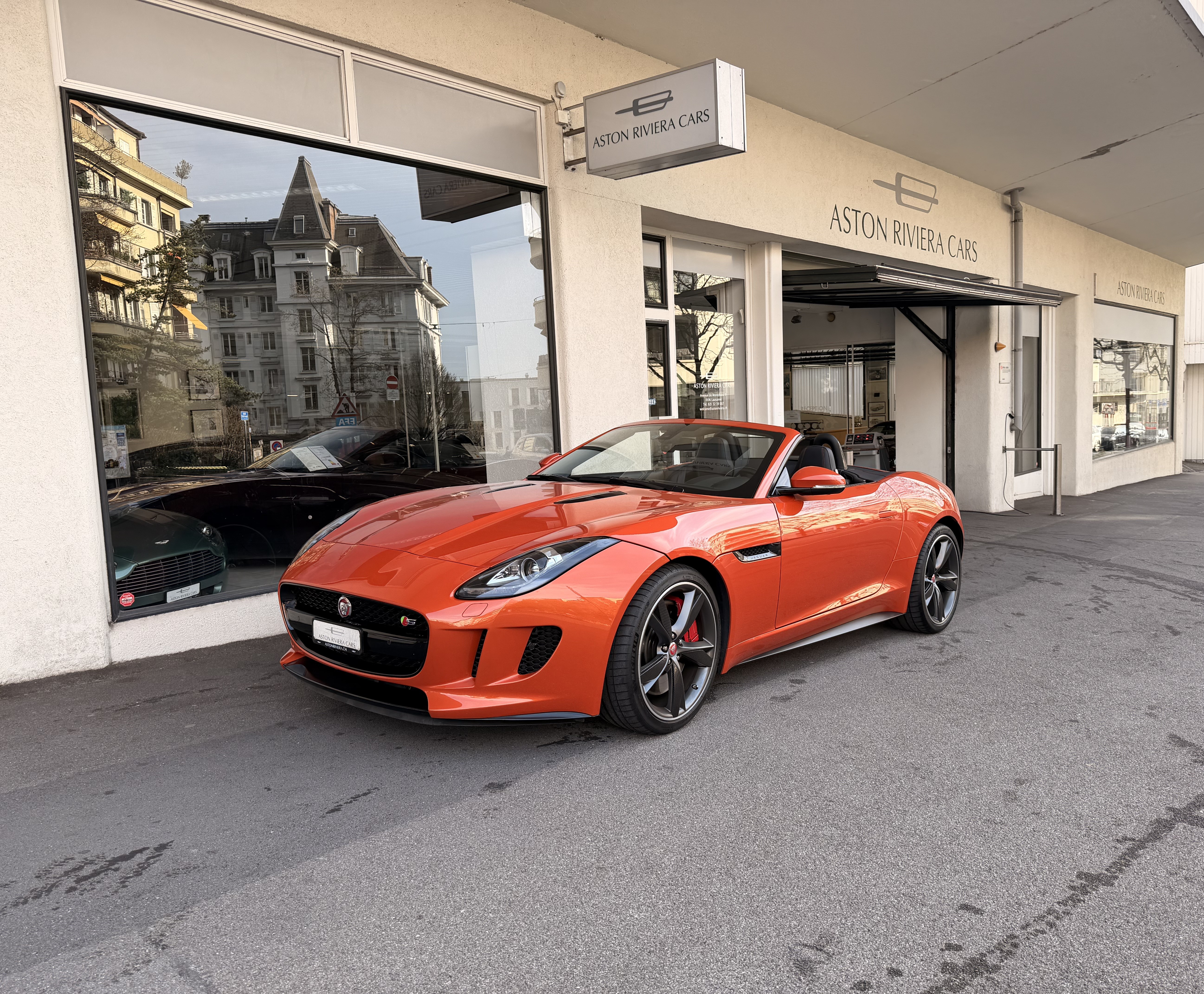 JAGUAR F-Type Convertible 5.0 (Cabriolet) Jaguar JAGUAR F-Type Convertible 5.0 (Cabriolet)