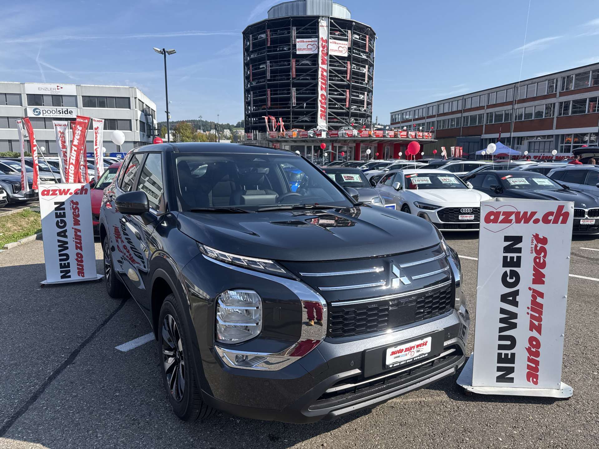 MITSUBISHI Outlander 2.4 PHEV Invite 306PS 4WD Automat-image-0