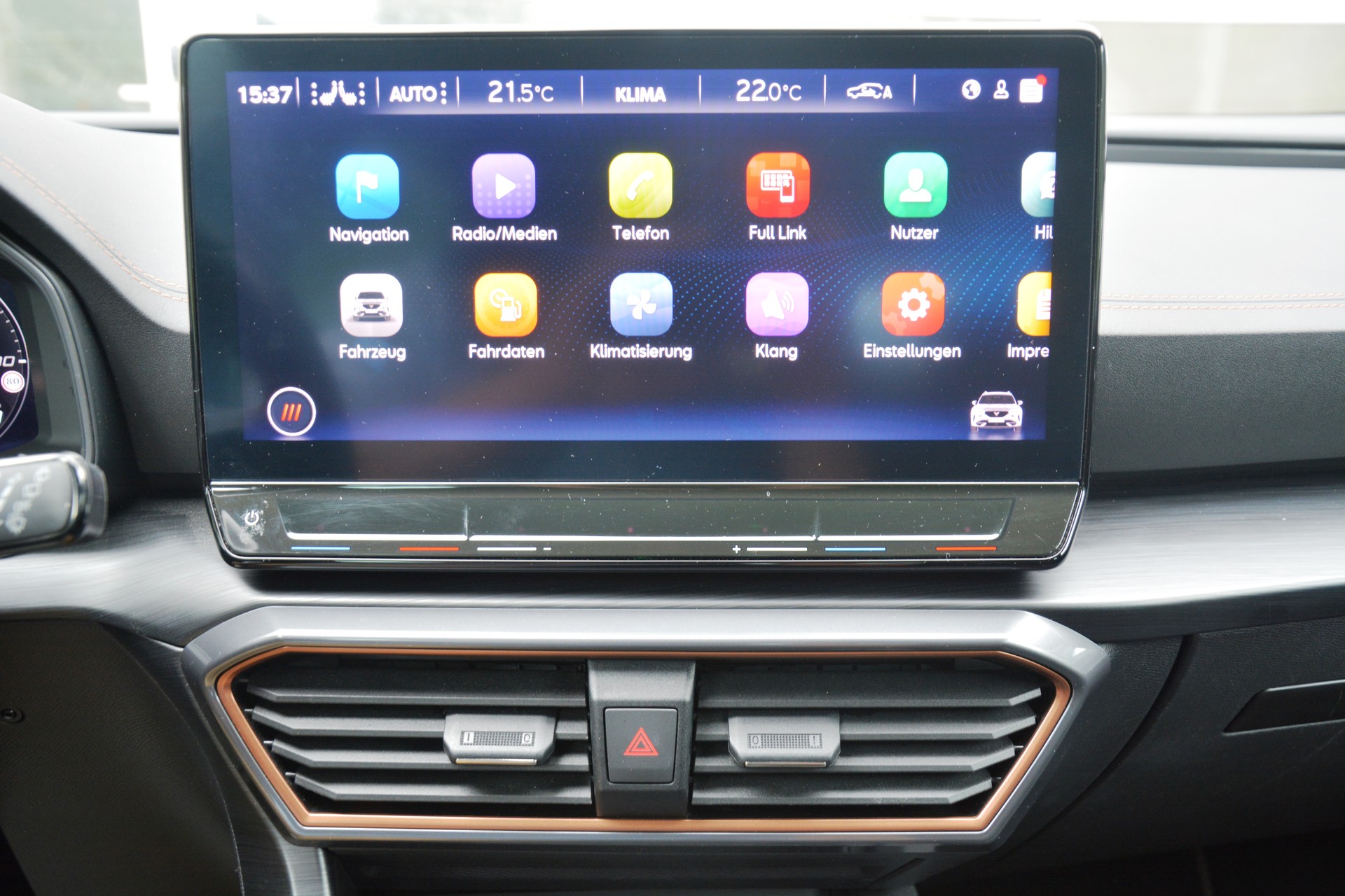 CUPRA Formentor 2.0TSI VZ 4Drive DSG-image-8