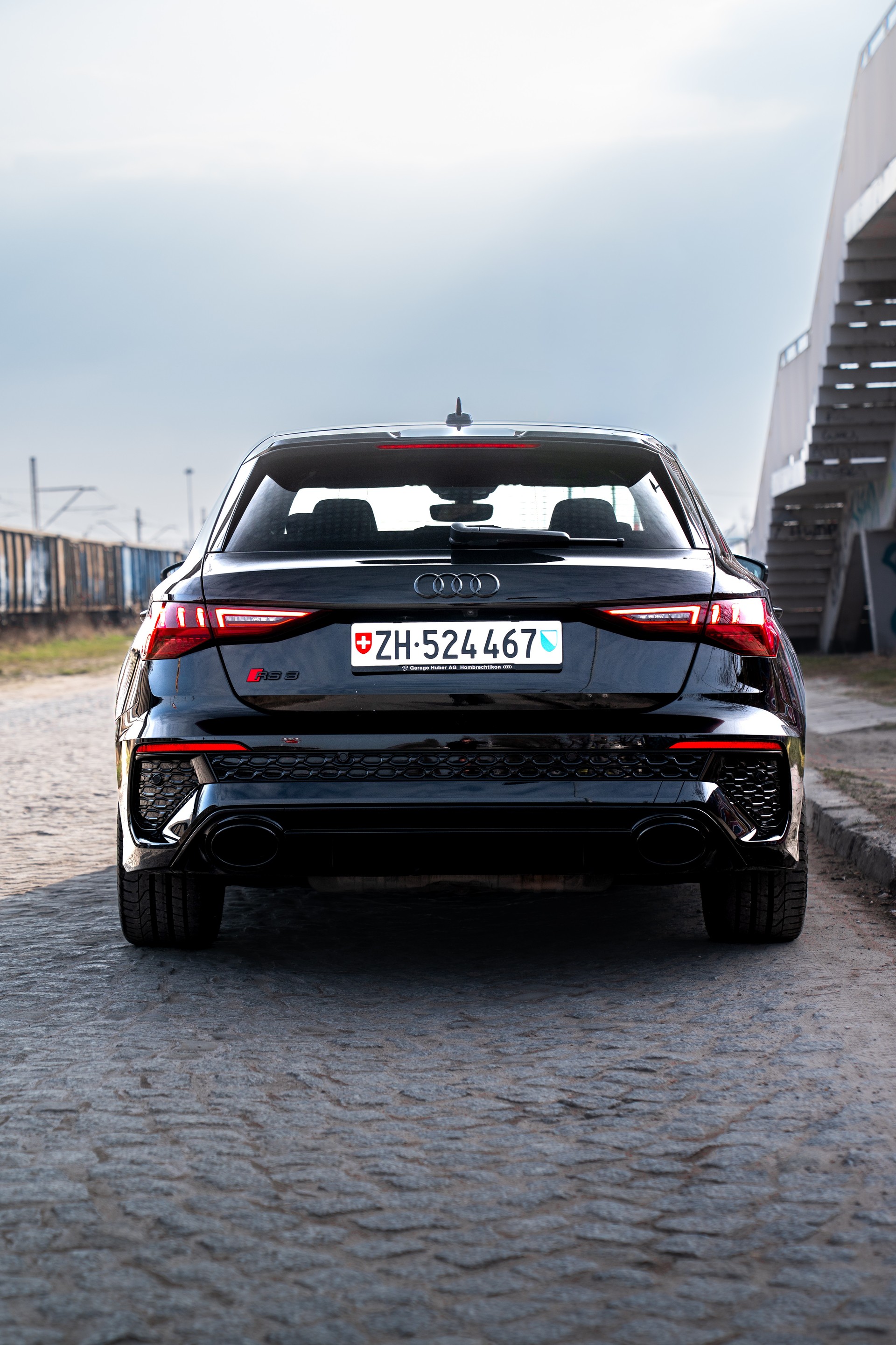 AUDI RS3 Sportback 2.5 TSI quattro S-tronic-image-6