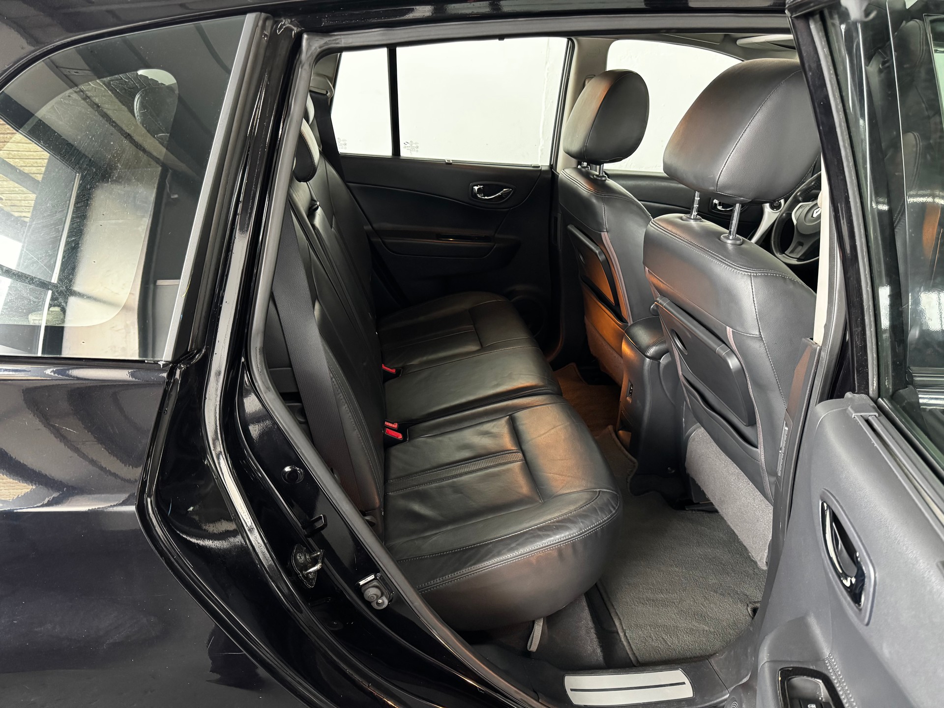RENAULT Koleos 2.0 dCi Dynamique 4x4 Automatic-image-21