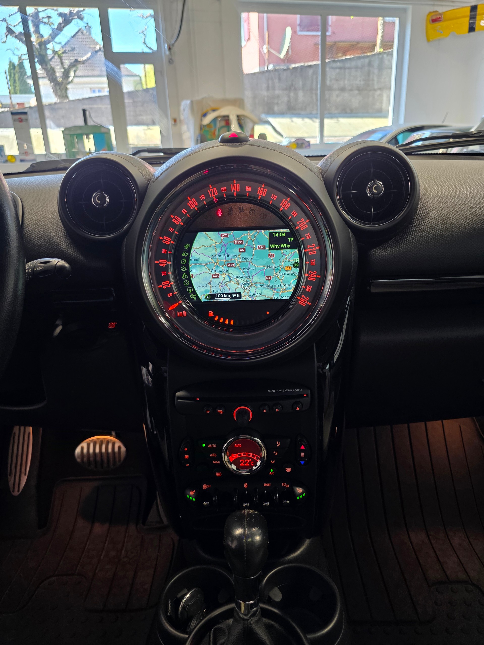 MINI Countryman Cooper SD FWD Steptronic-image-11