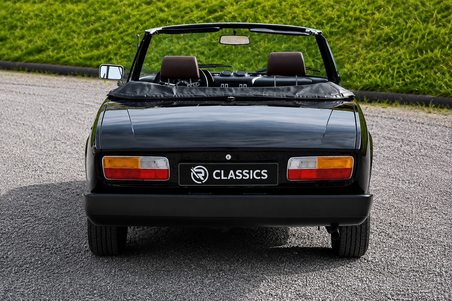 PEUGEOT 504 Cabriolet-showroom-element-3