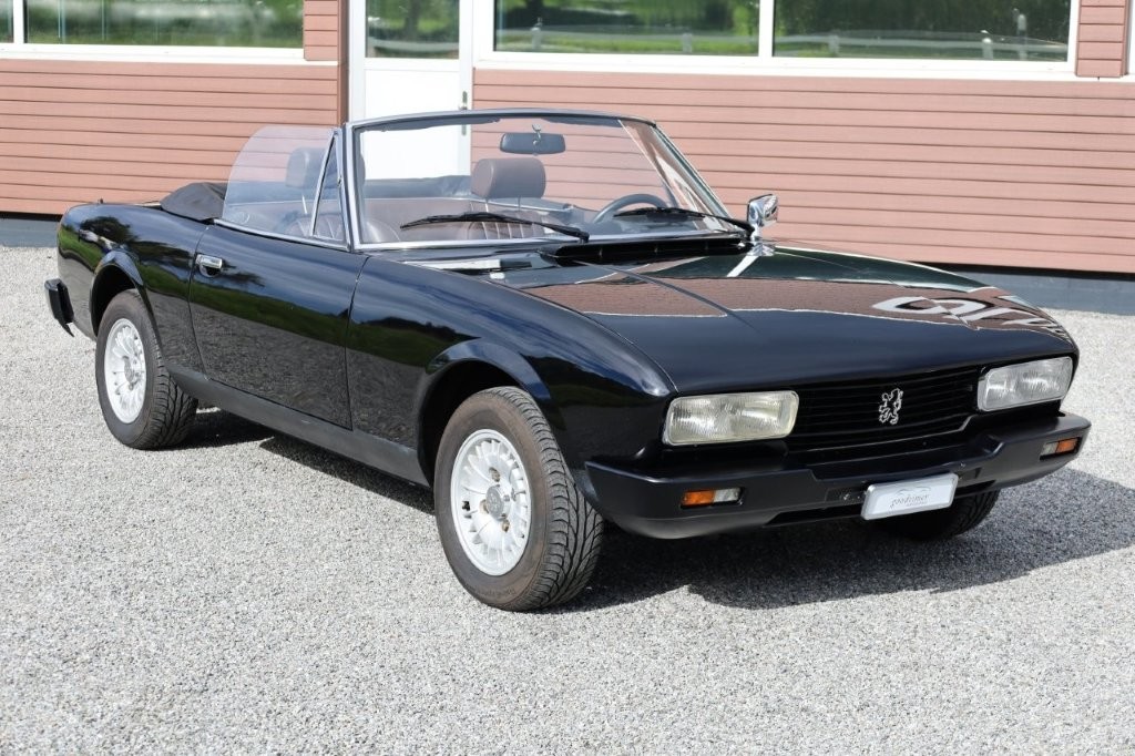PEUGEOT 504 Cabriolet-image-10
