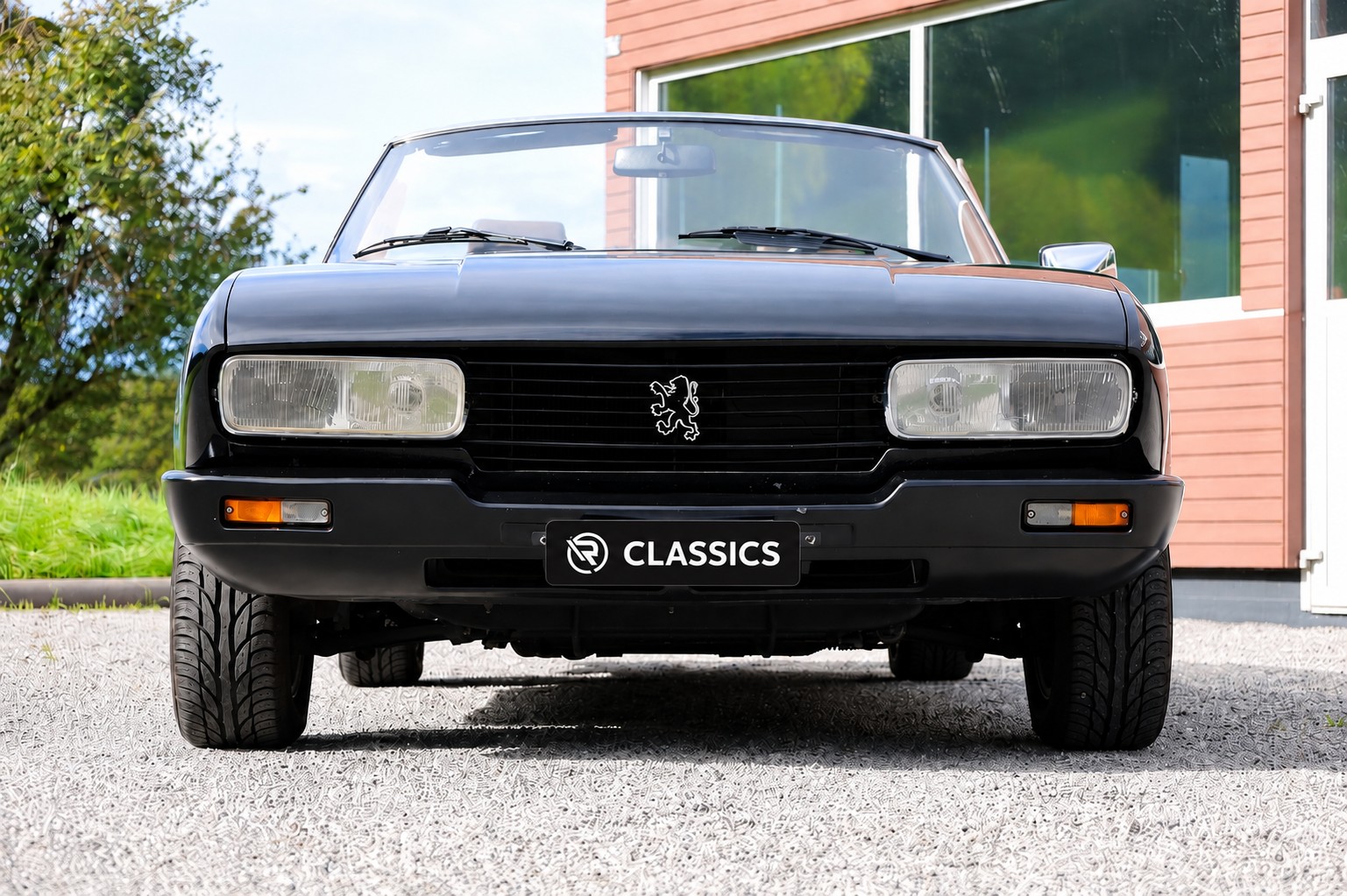 PEUGEOT 504 Cabriolet-image-6