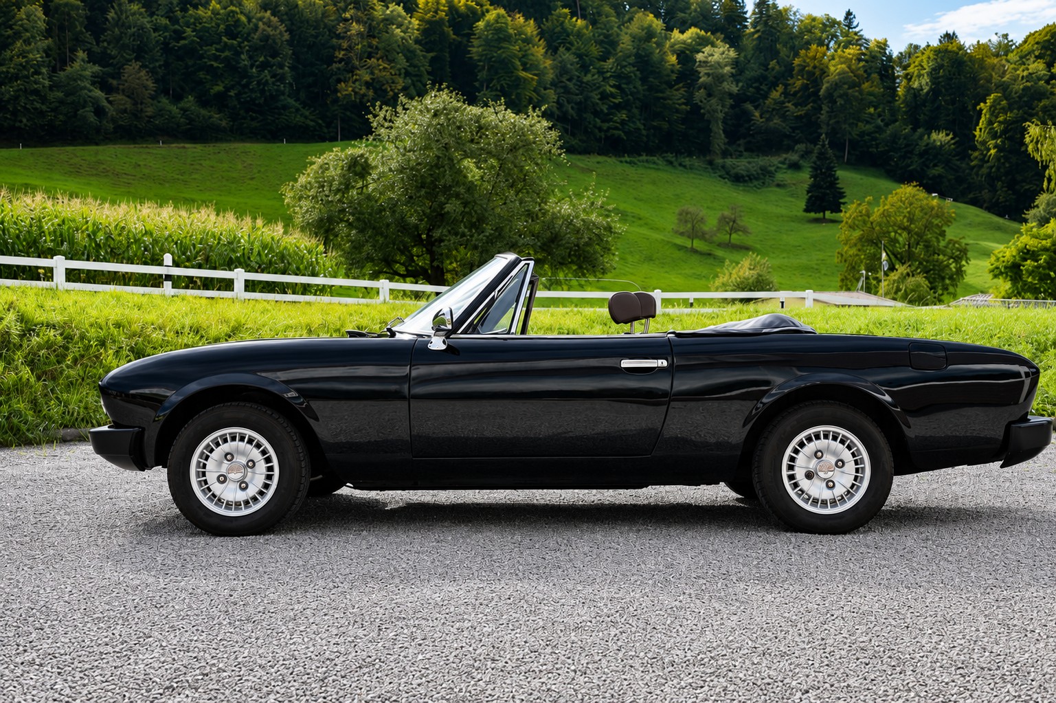PEUGEOT 504 Cabriolet-showroom-element-1