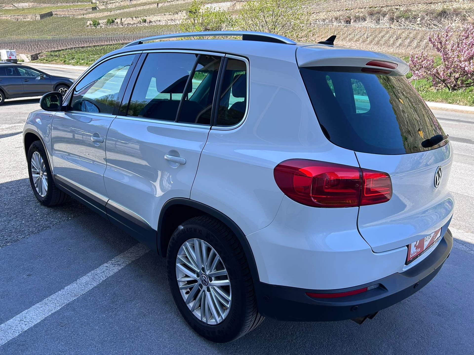 VW Tiguan 2.0 TSI Cup 4Motion DSG-image-2