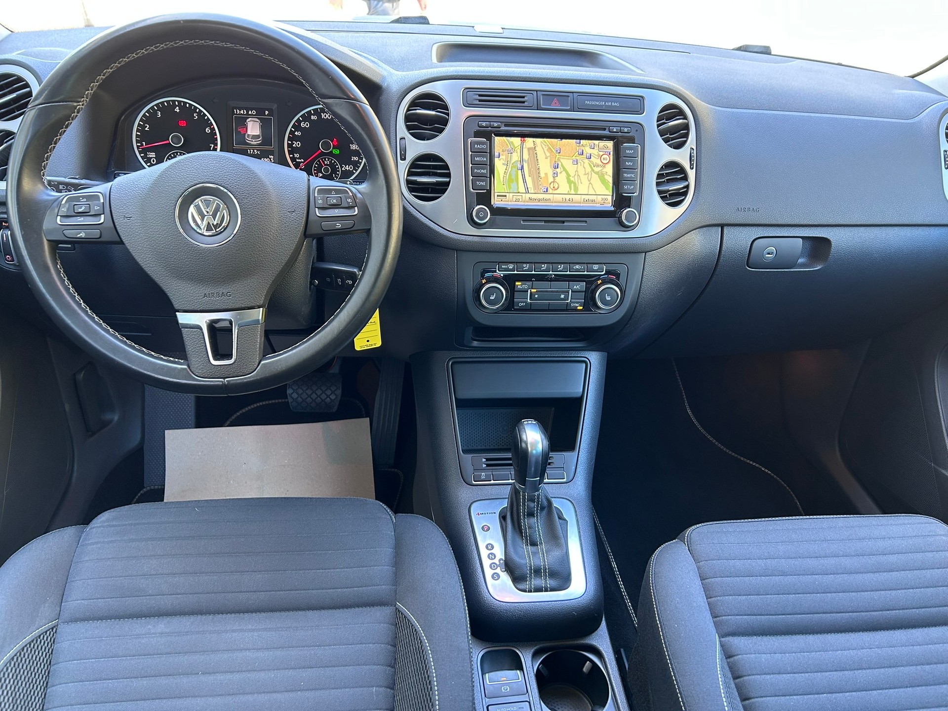 VW Tiguan 2.0 TSI Cup 4Motion DSG-image-5