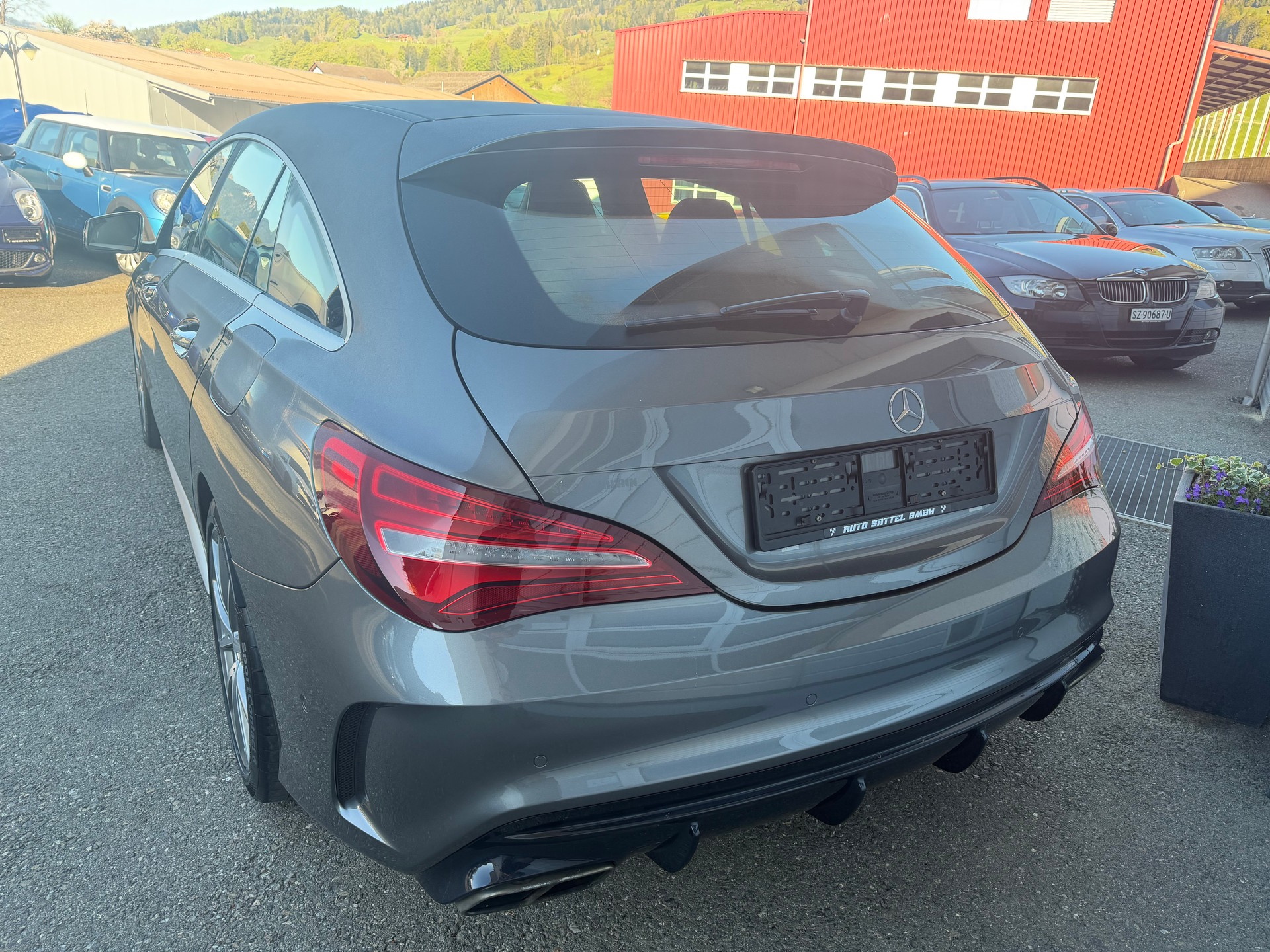 MERCEDES-BENZ CLA Shooting Brake 45 AMG 4Matic Speedshift-showroom-element-2