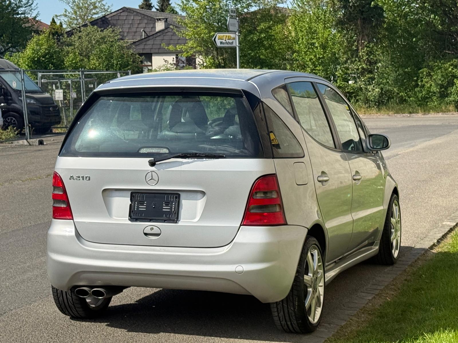 MERCEDES-BENZ A 210 Evolution-image-2