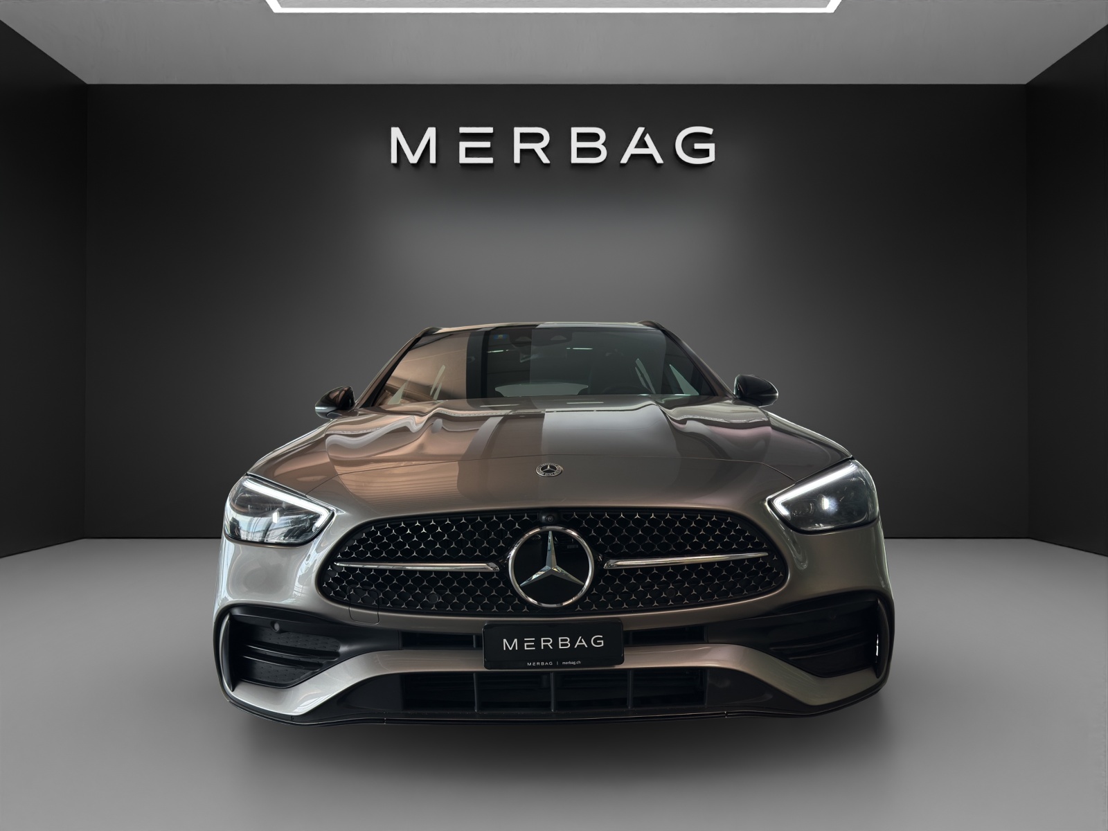 MERCEDES-BENZ C 220 d T AMG Line-image-1