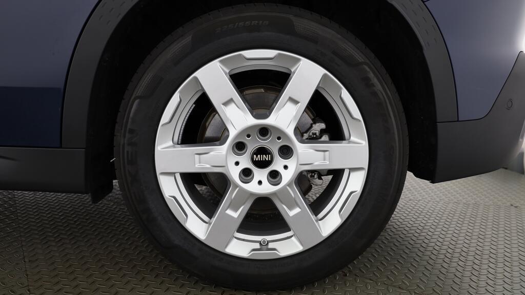 MINI Countryman E-image-8