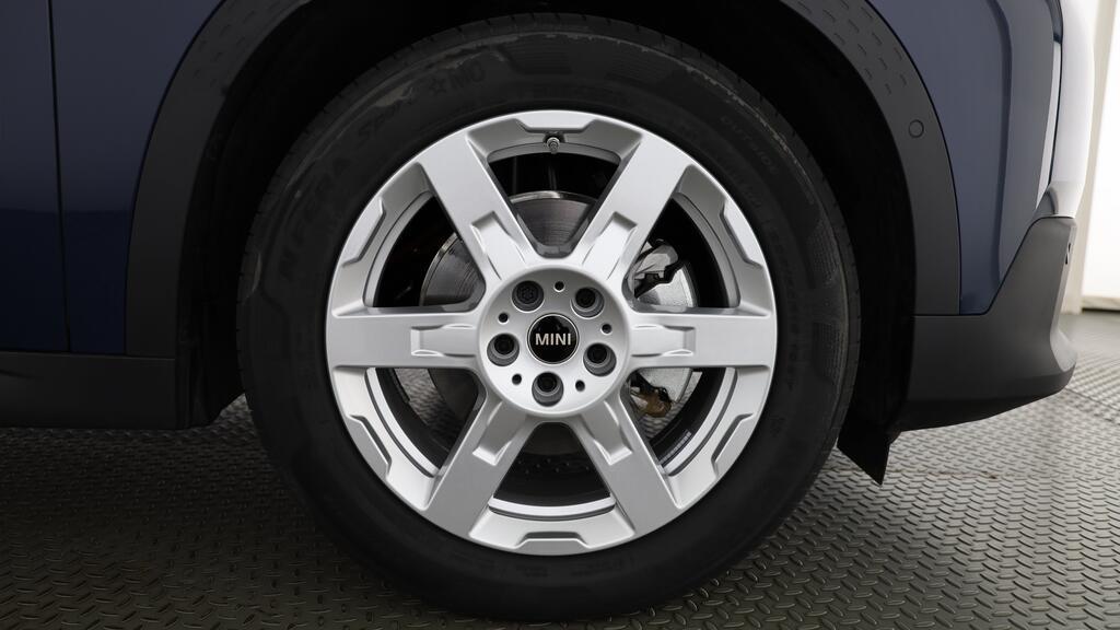 MINI Countryman E-image-7