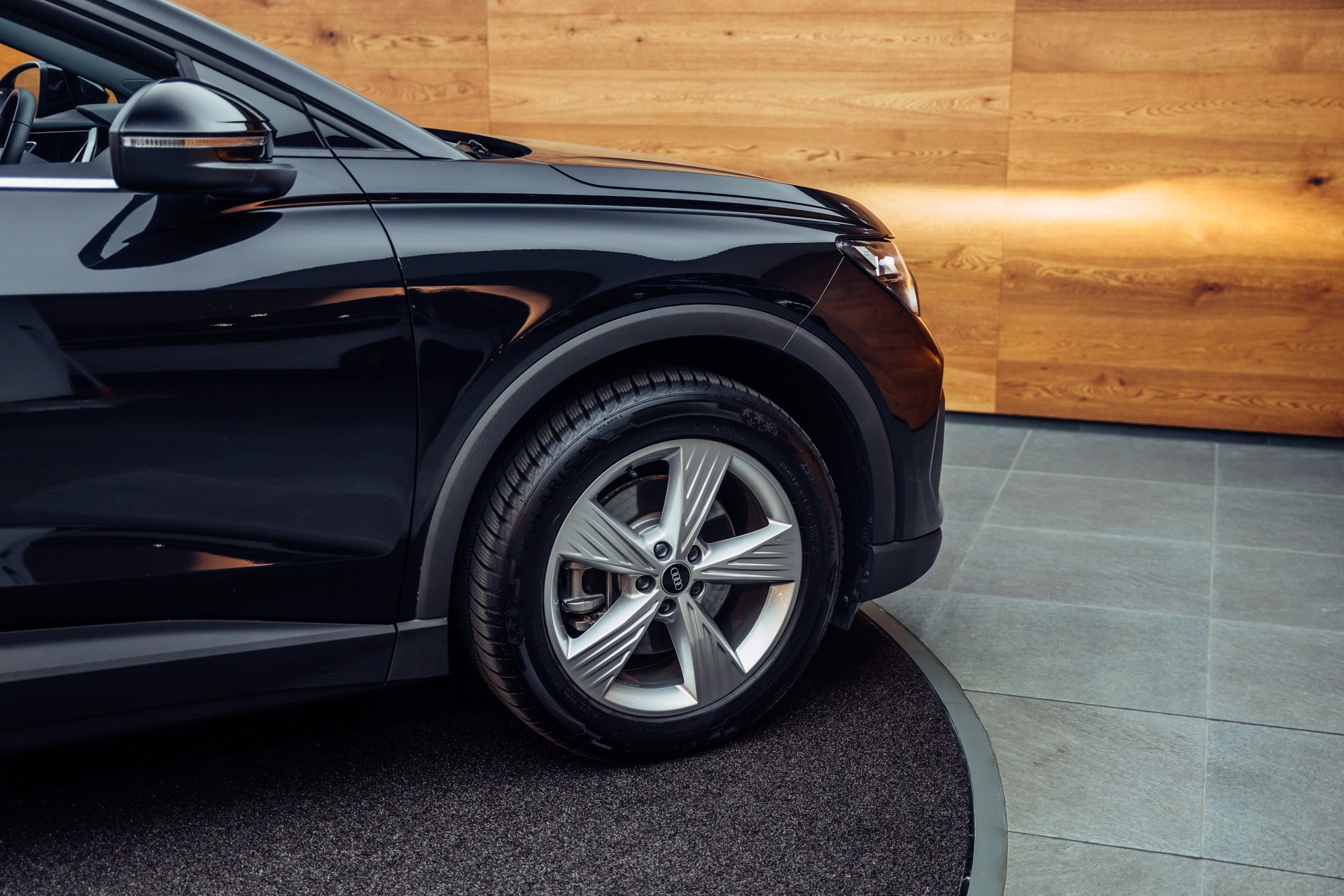 AUDI Q4 e-tron 35-image-18