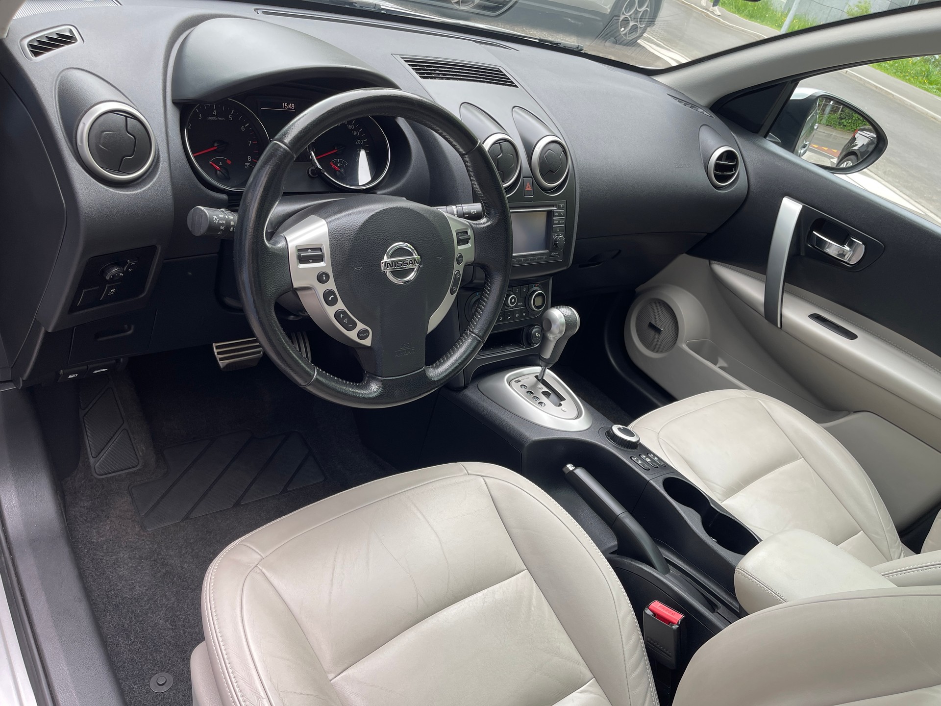 NISSAN Qashqai 2.0 4WD tekna XTronic CVT-image-6