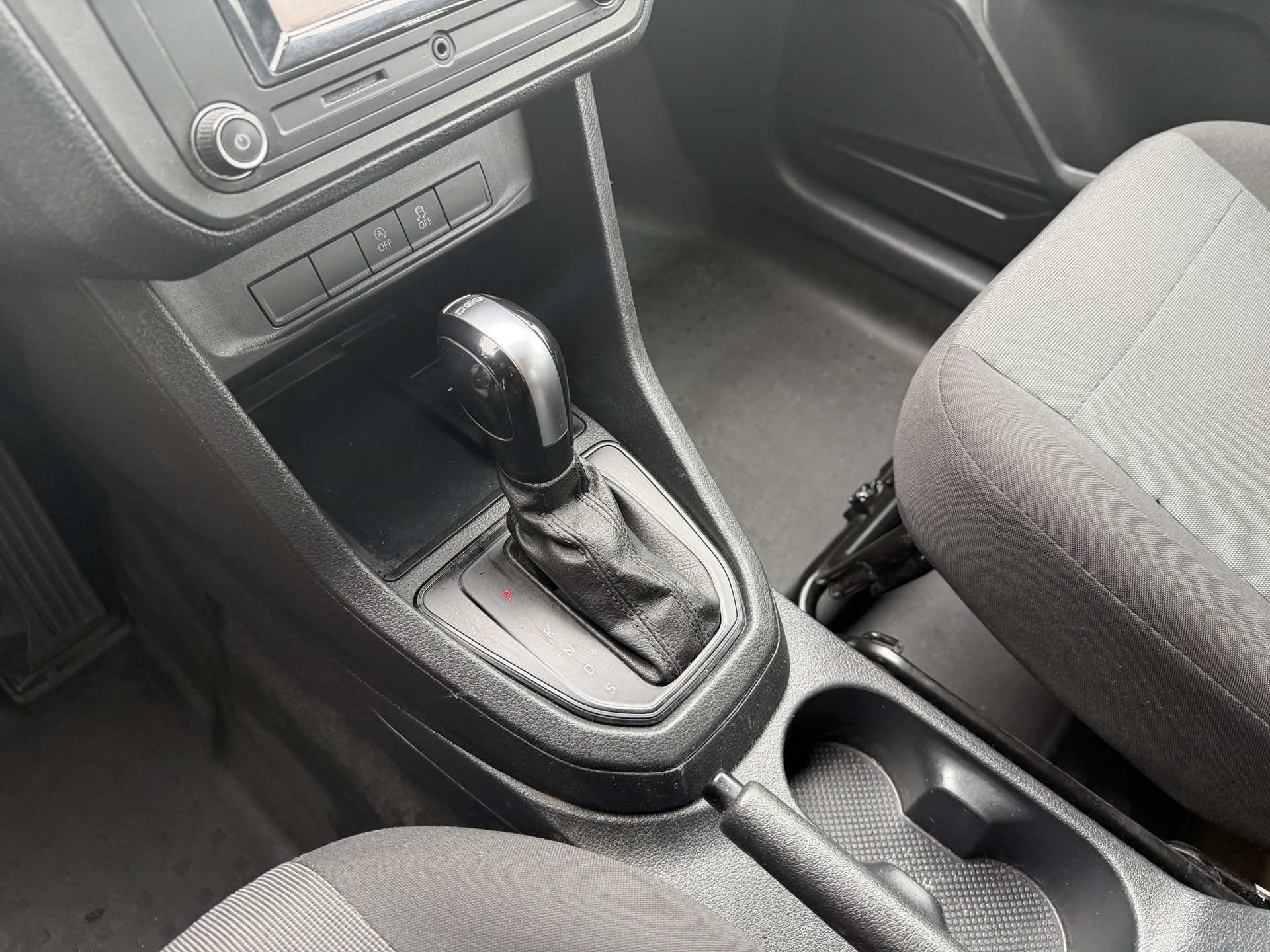 VW Caddy 2.0TDI 4Motion BlueMotion Technology DSG-image-9