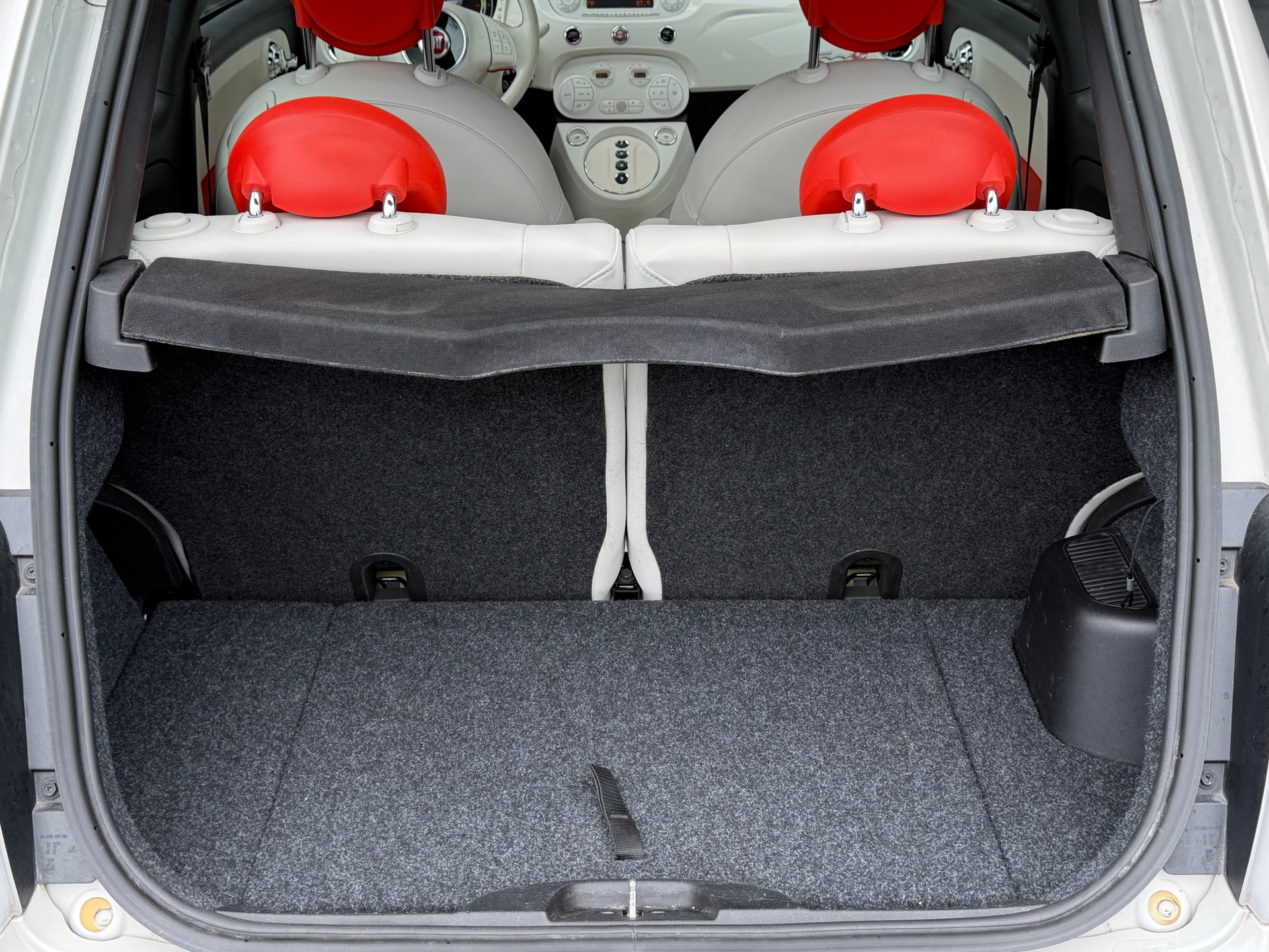 FIAT 500E-image-9