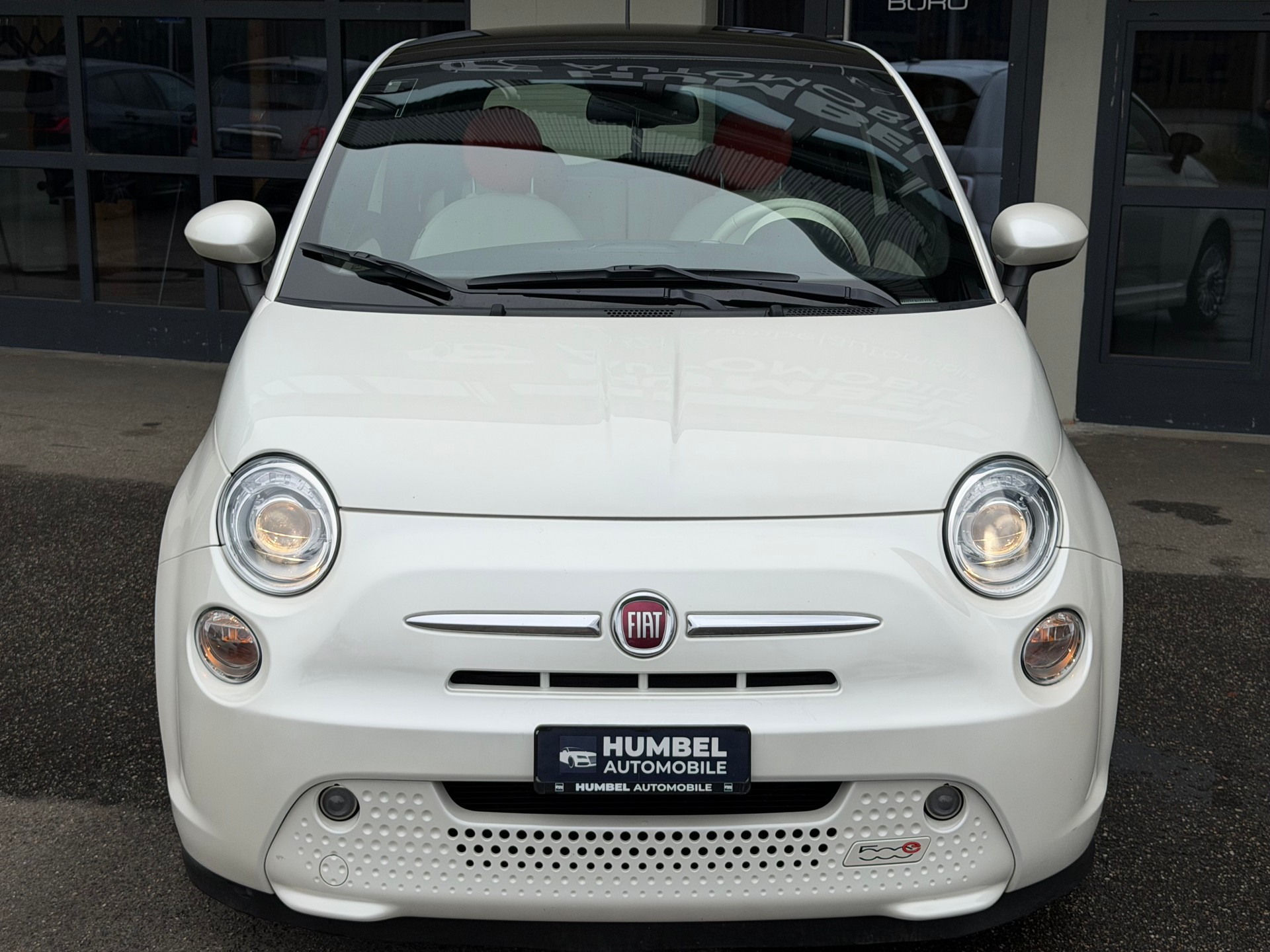 FIAT 500E-image-1