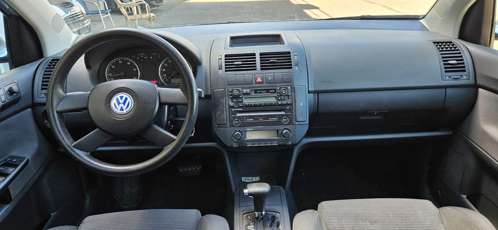 VW Polo 1.4 16V Comfortline-image-6