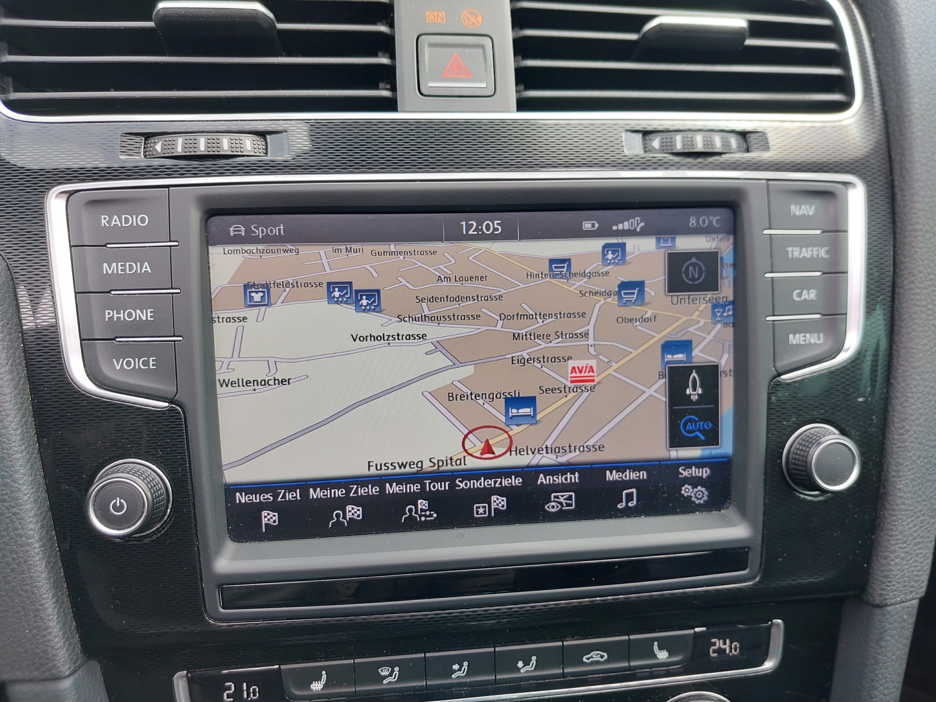 VW Golf 2.0 TSI GTI Performance DSG-image-10