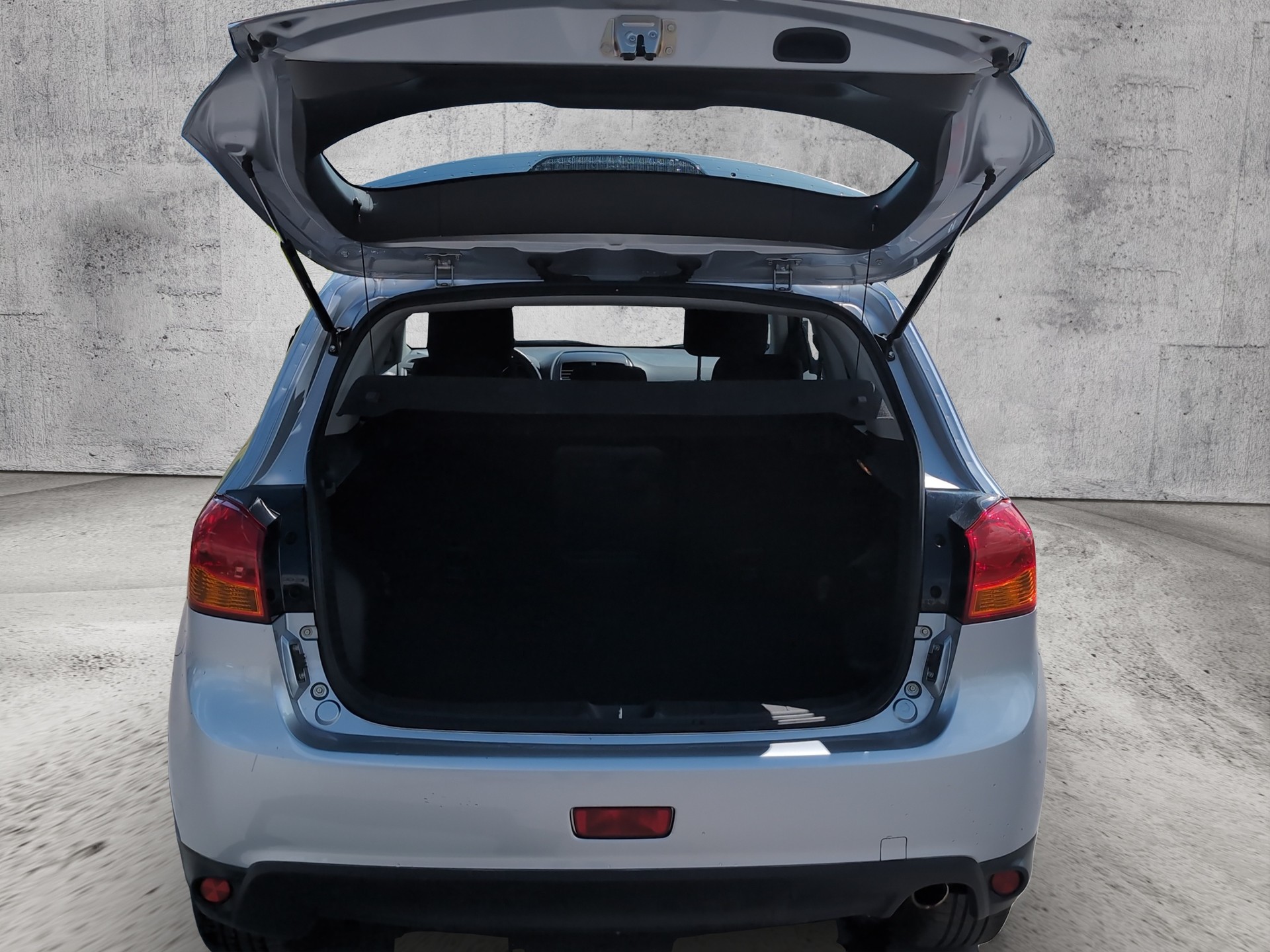 MITSUBISHI ASX 1.8 DID Invite 4x4 Edition-image-6