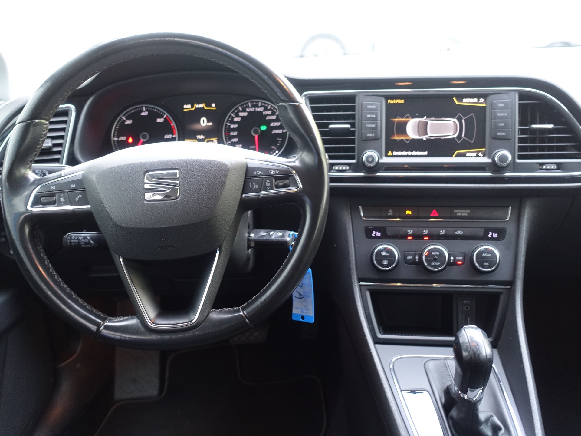 SEAT Leon ST 1.6 TDI Style DSG-image-11