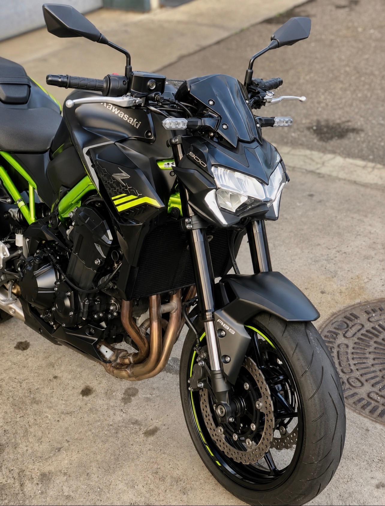 KAWASAKI Z 900-image-2