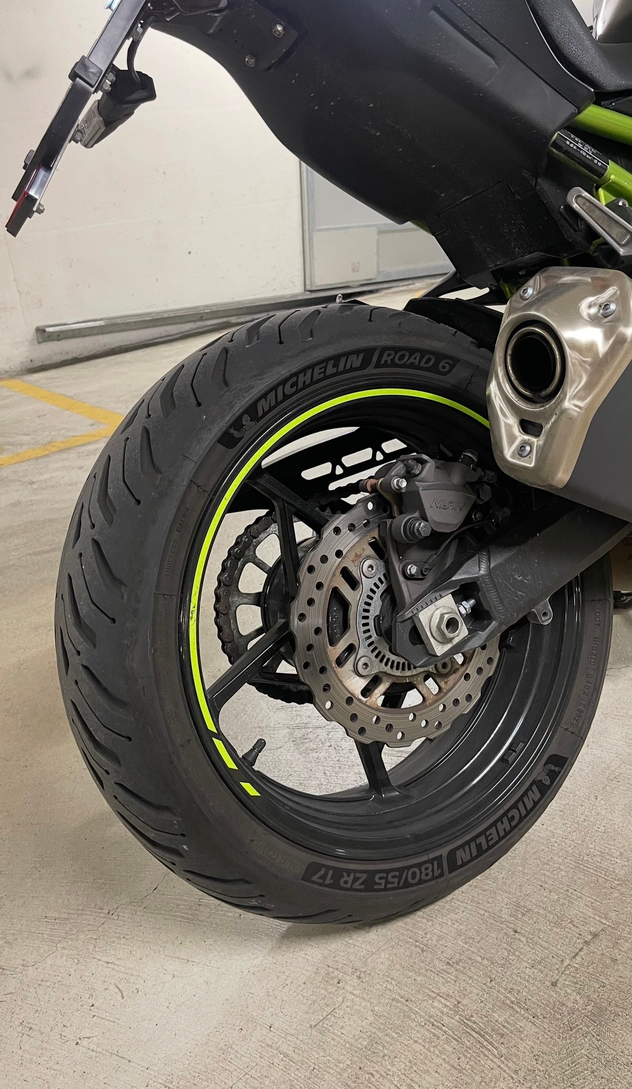 KAWASAKI Z 900-image-11