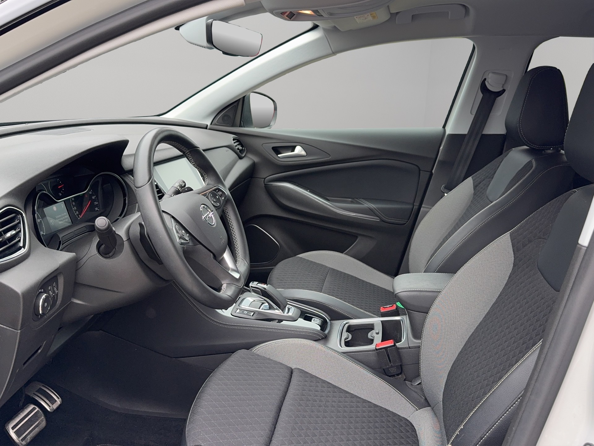 OPEL Grandland X 1.6 Hybrid4 Excellence Automatik-image-4